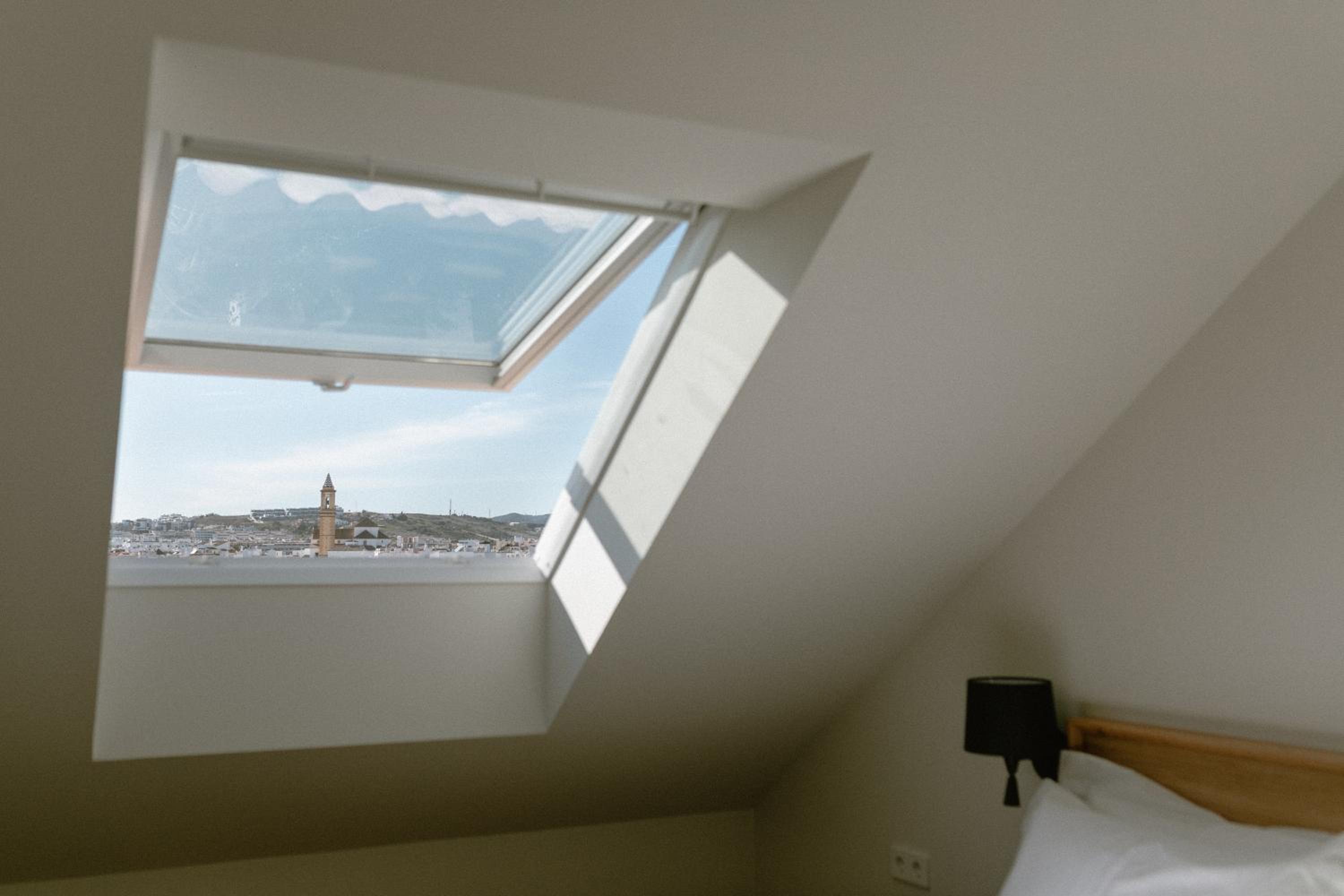 Double or Twin Room - Photo 9