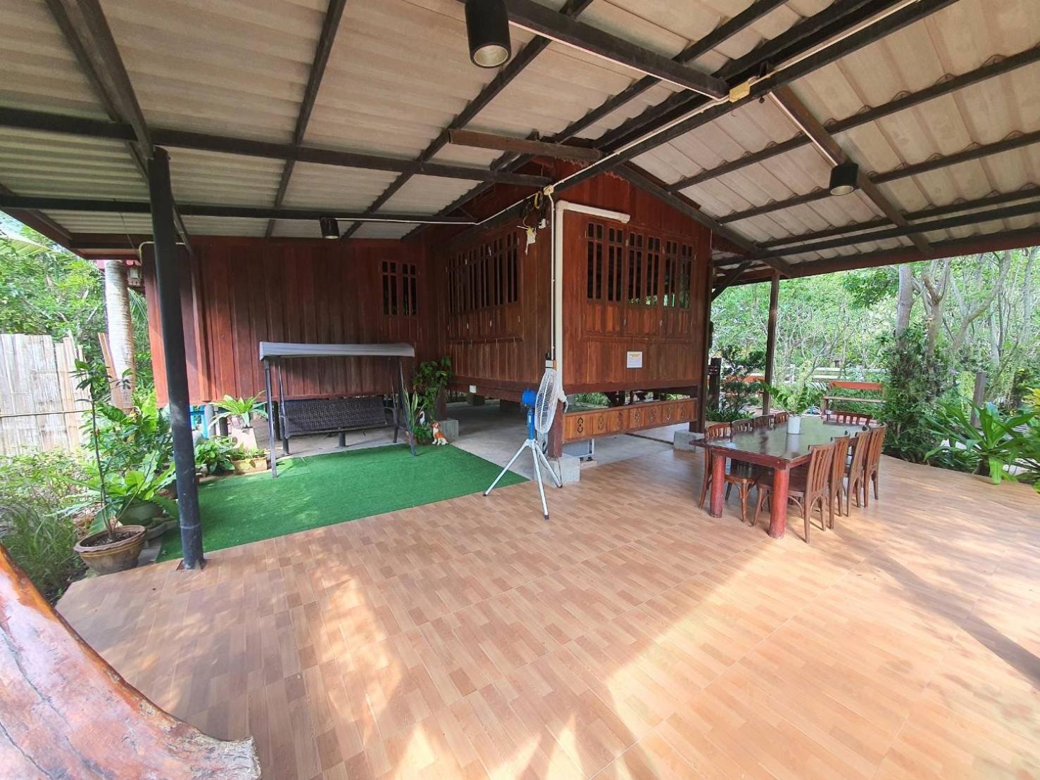 Family Room with Balcony - Photo 15