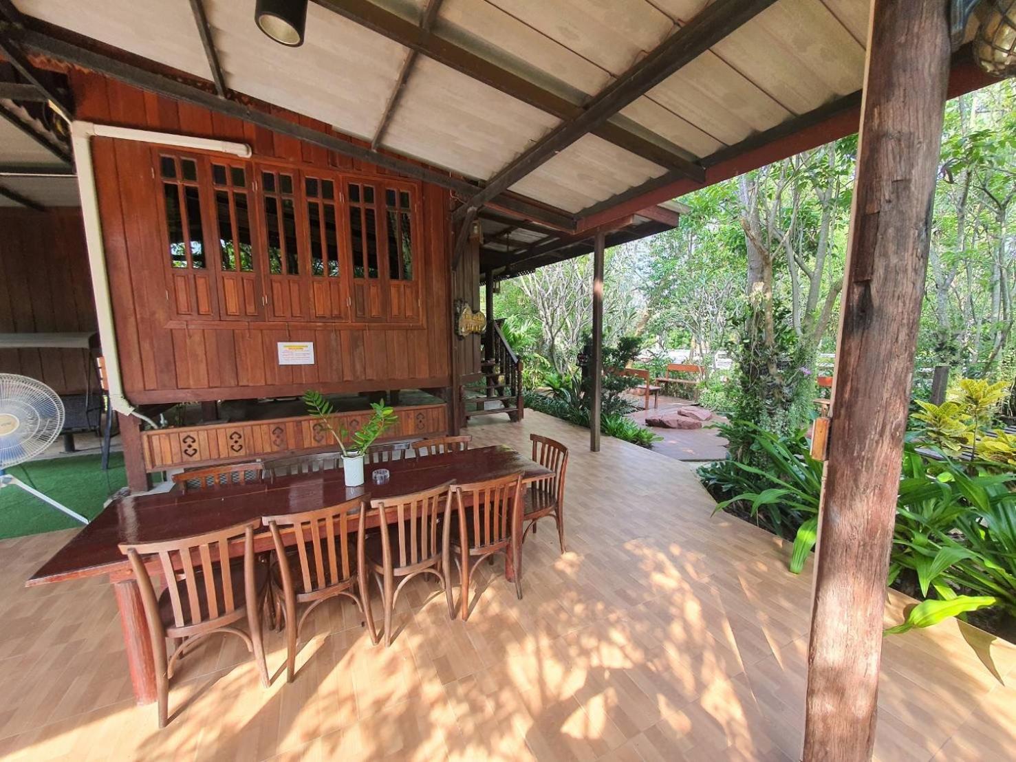Family Room with Balcony - Photo 6