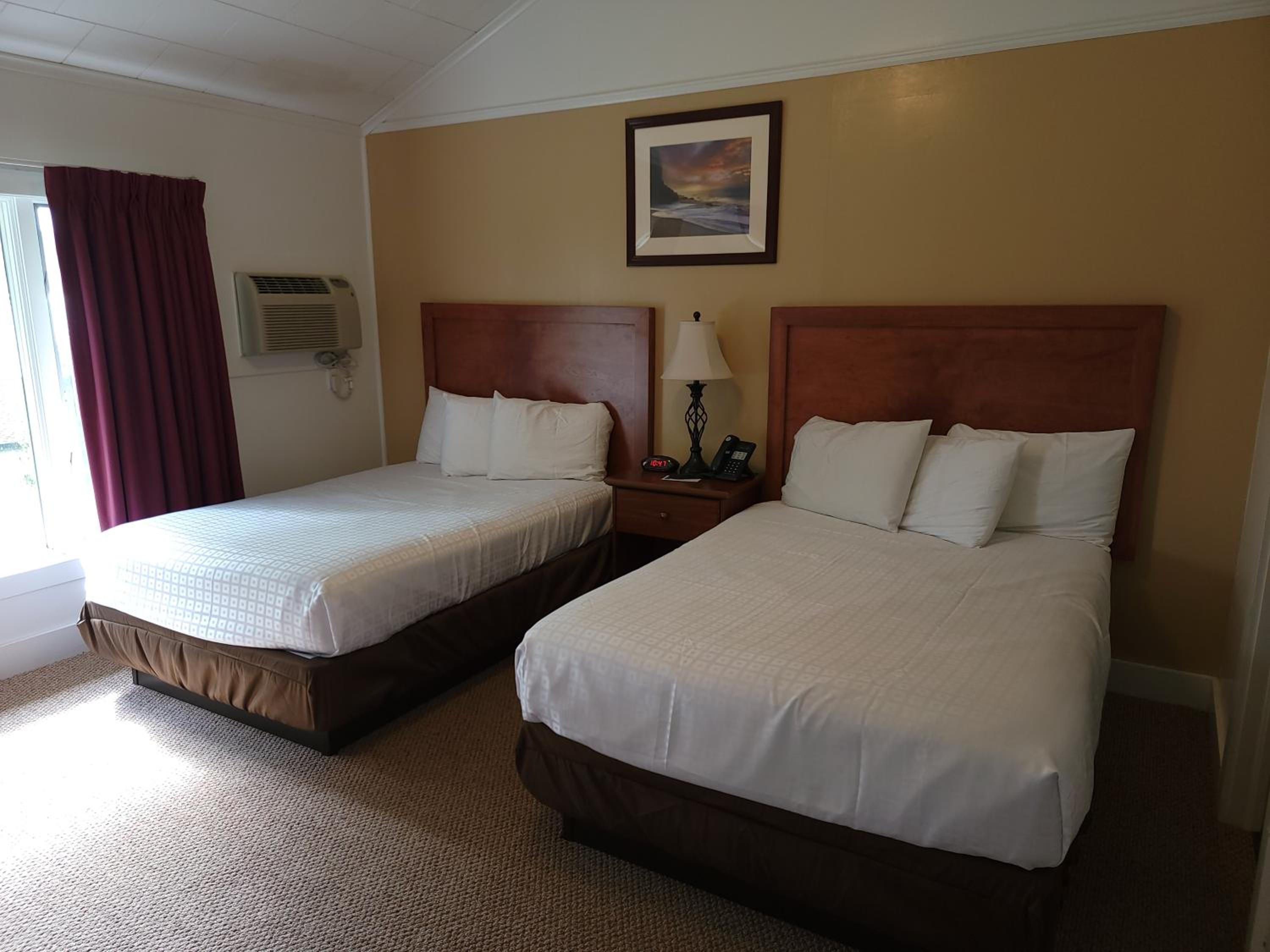 Double Room with Two Double Beds photo 1