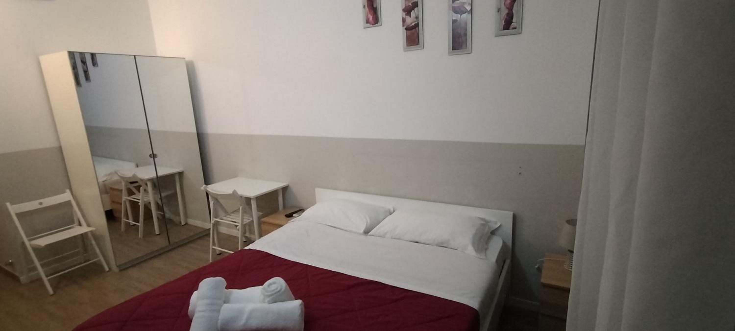 Deluxe Double Room with Extra Bed photo 3