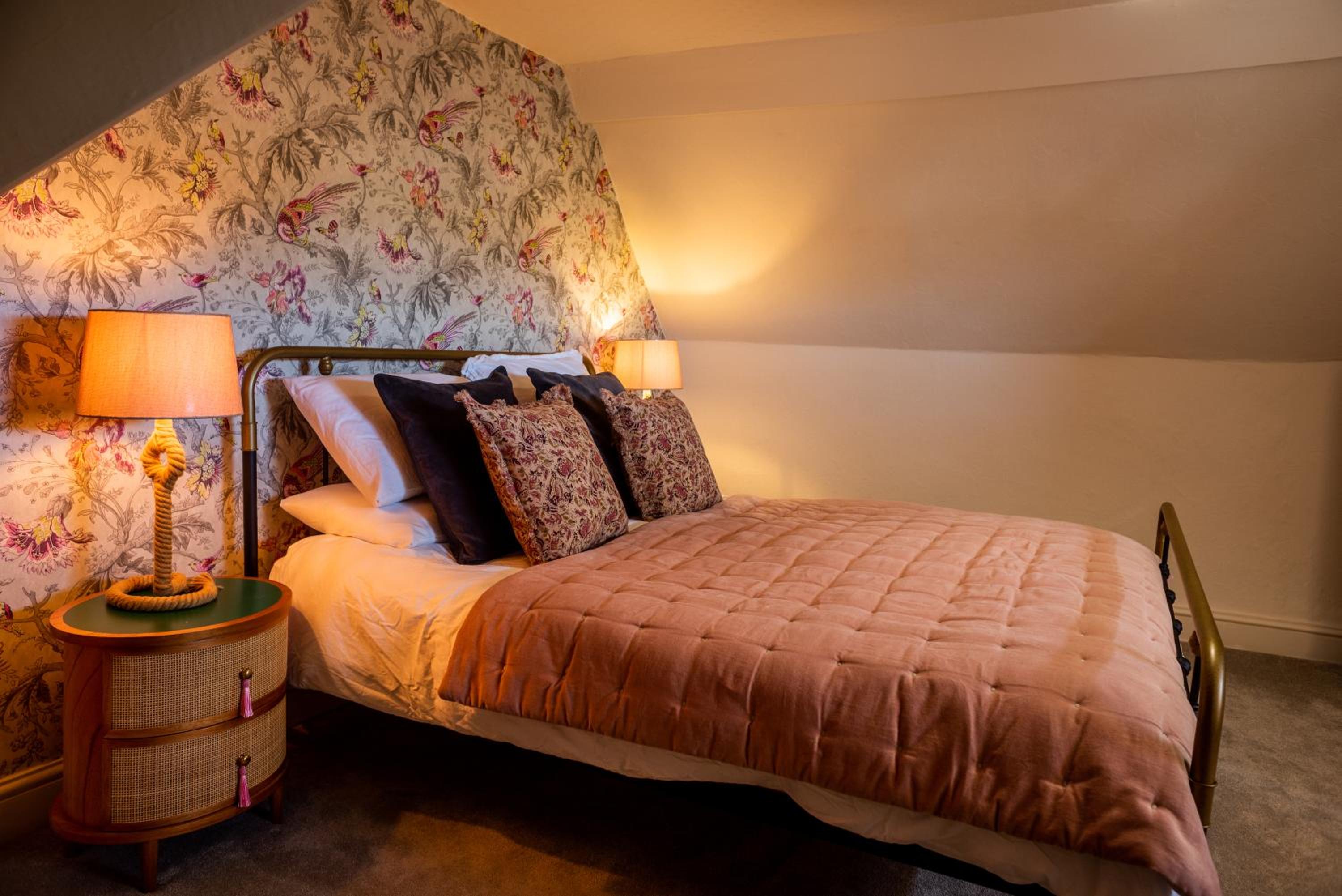 Double Room - Photo 1
