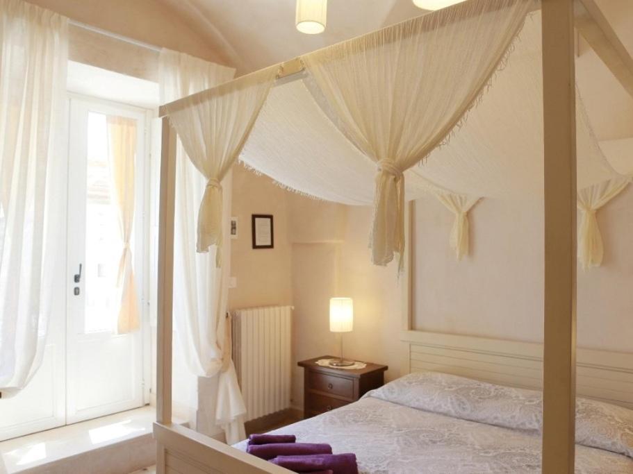 Comfort Triple Room with Shower - Photo 3
