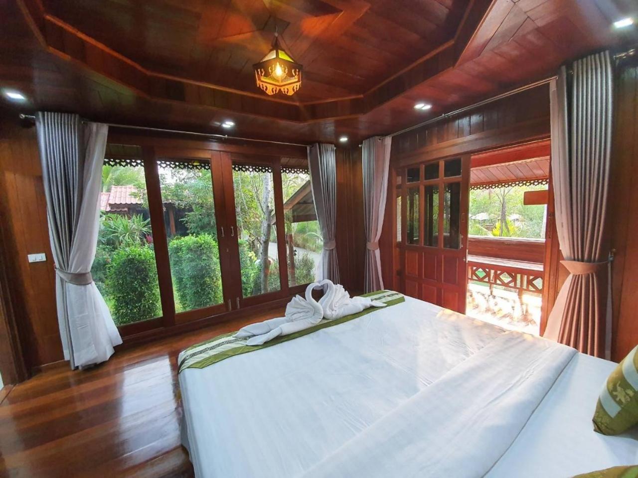 Double Room with Garden View - Photo 18