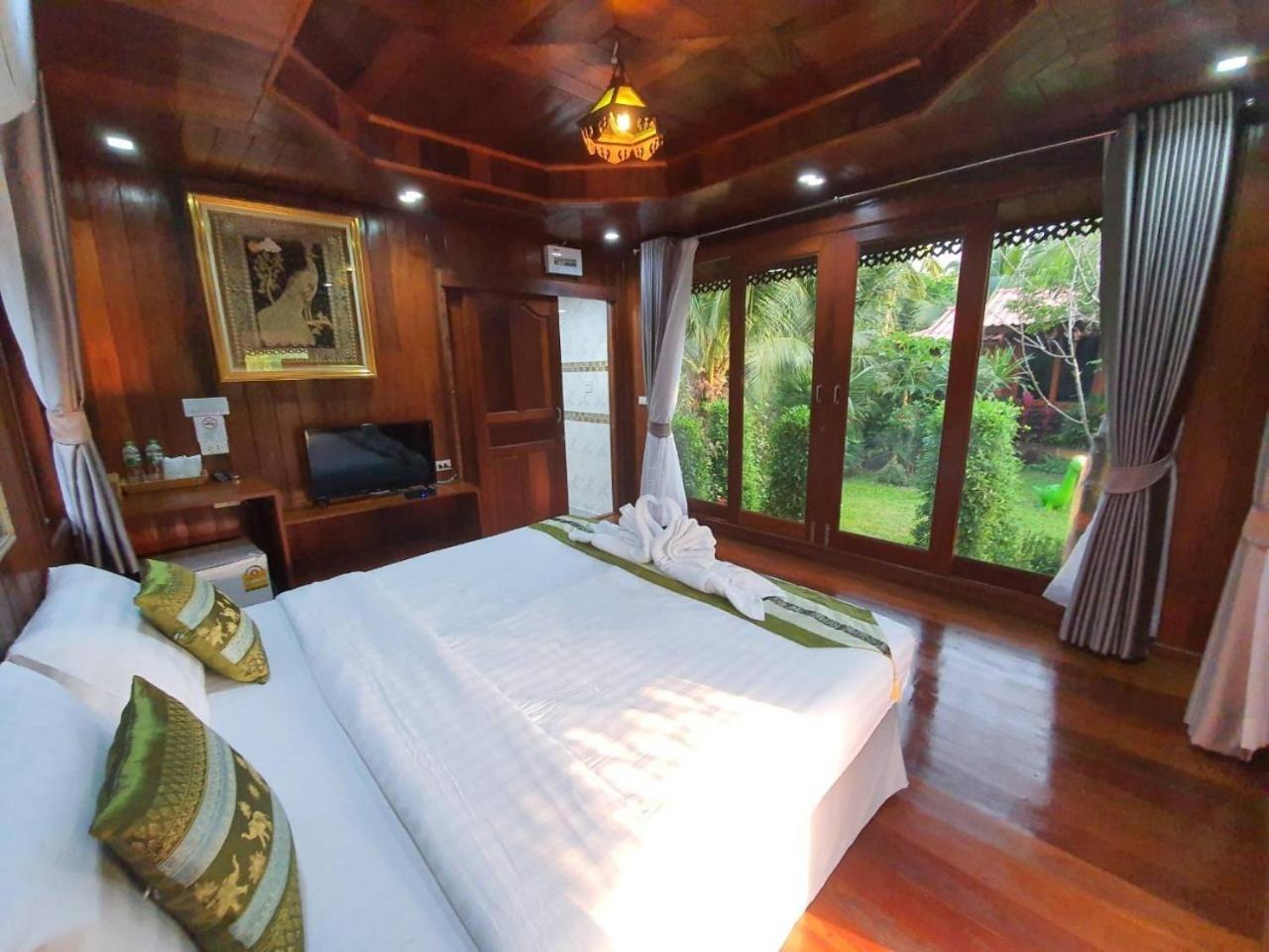 Double Room with Garden View - Photo 5