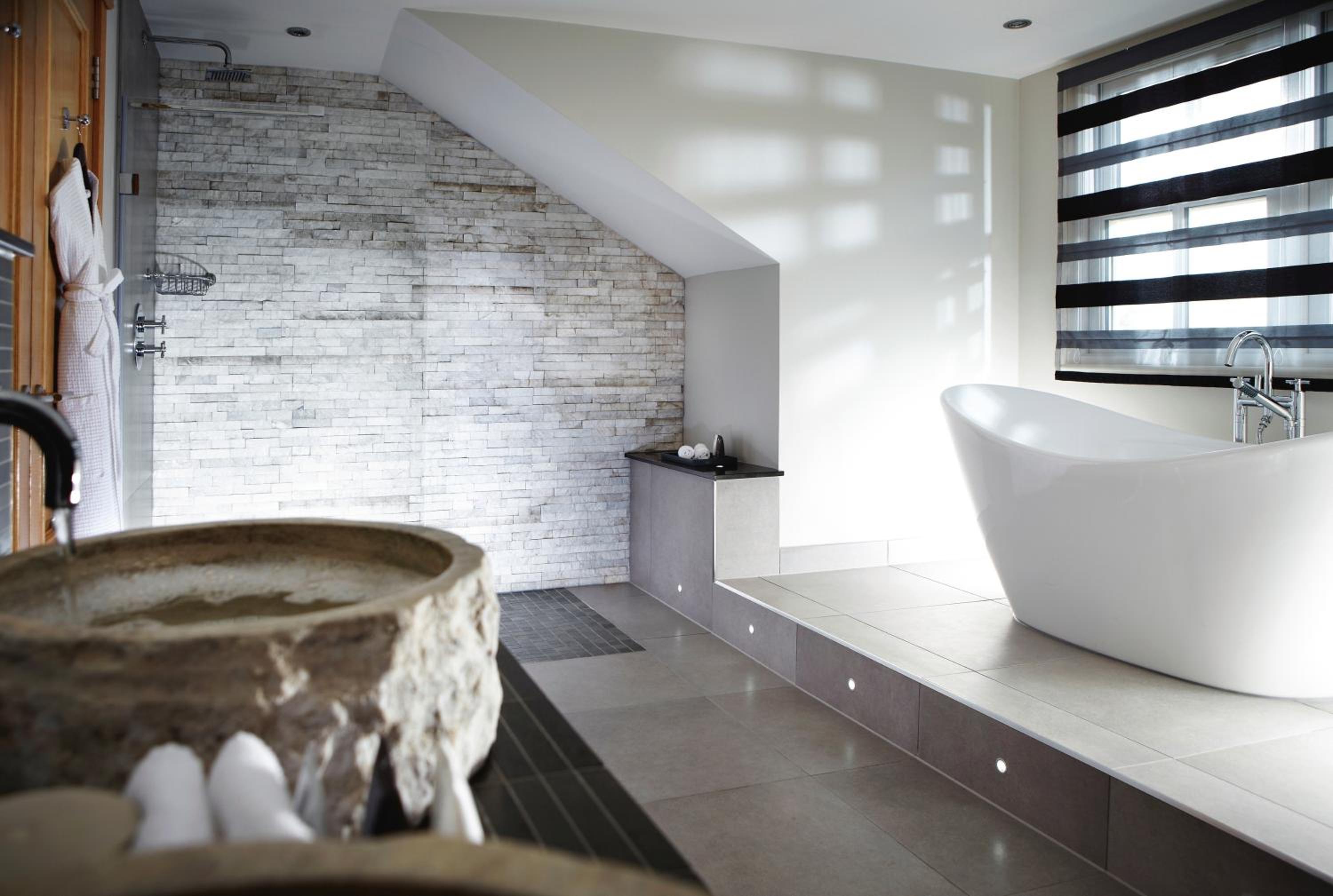 Spa Suite - Photo 9