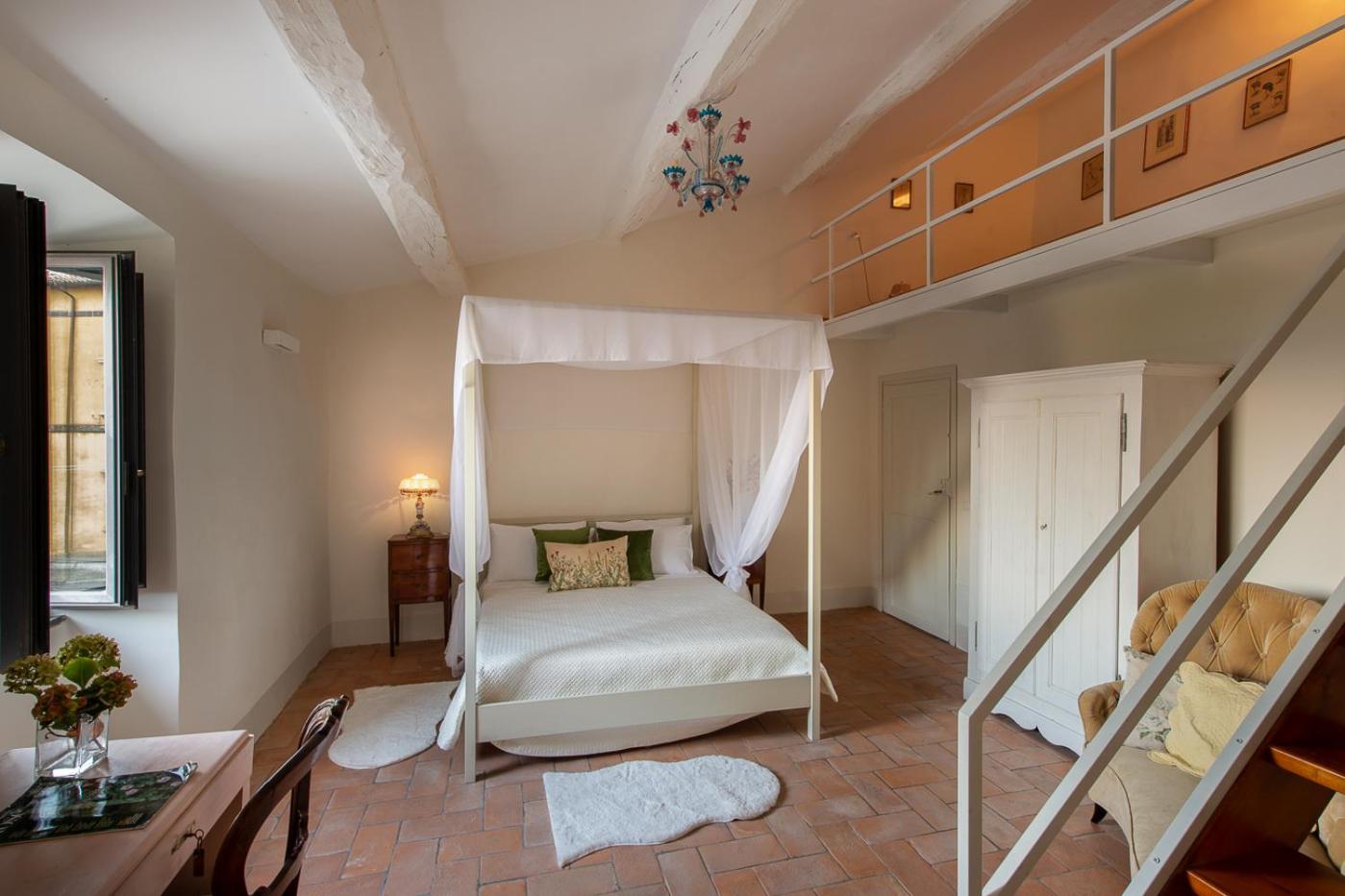 Superior Apartment - Photo 2