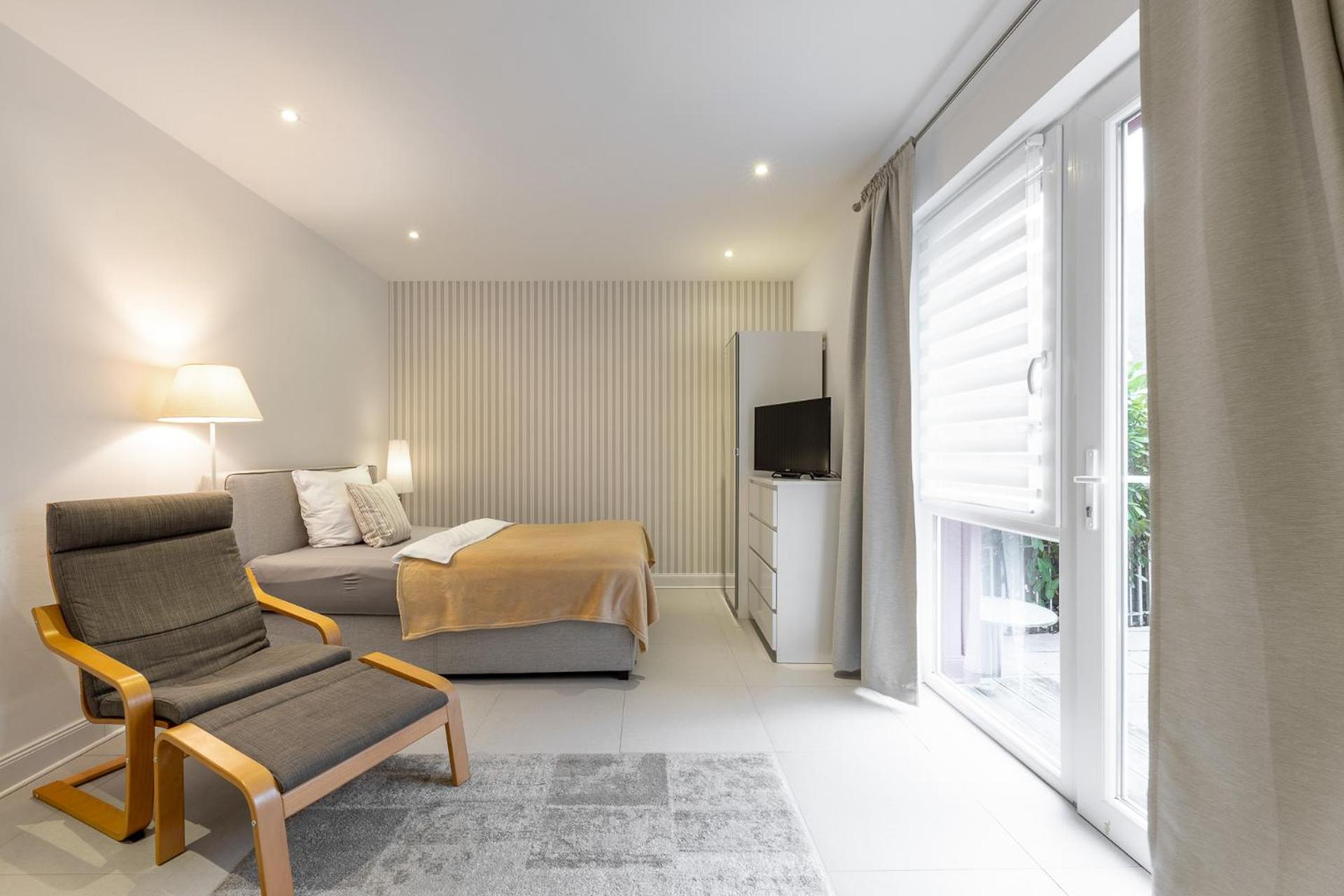 Apartment with Terrace