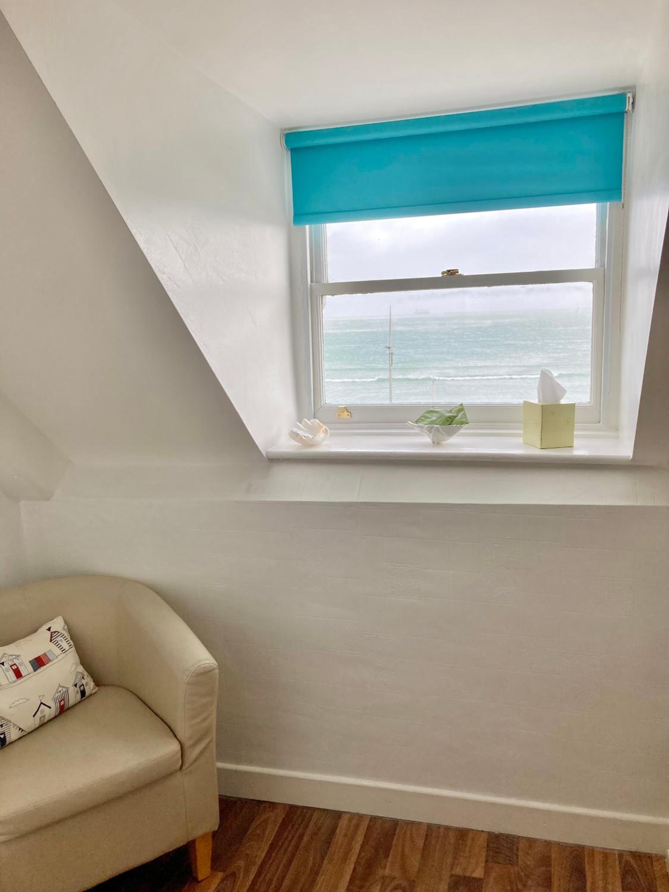 Deluxe Double Room with Sea View, Top Floor photo 3