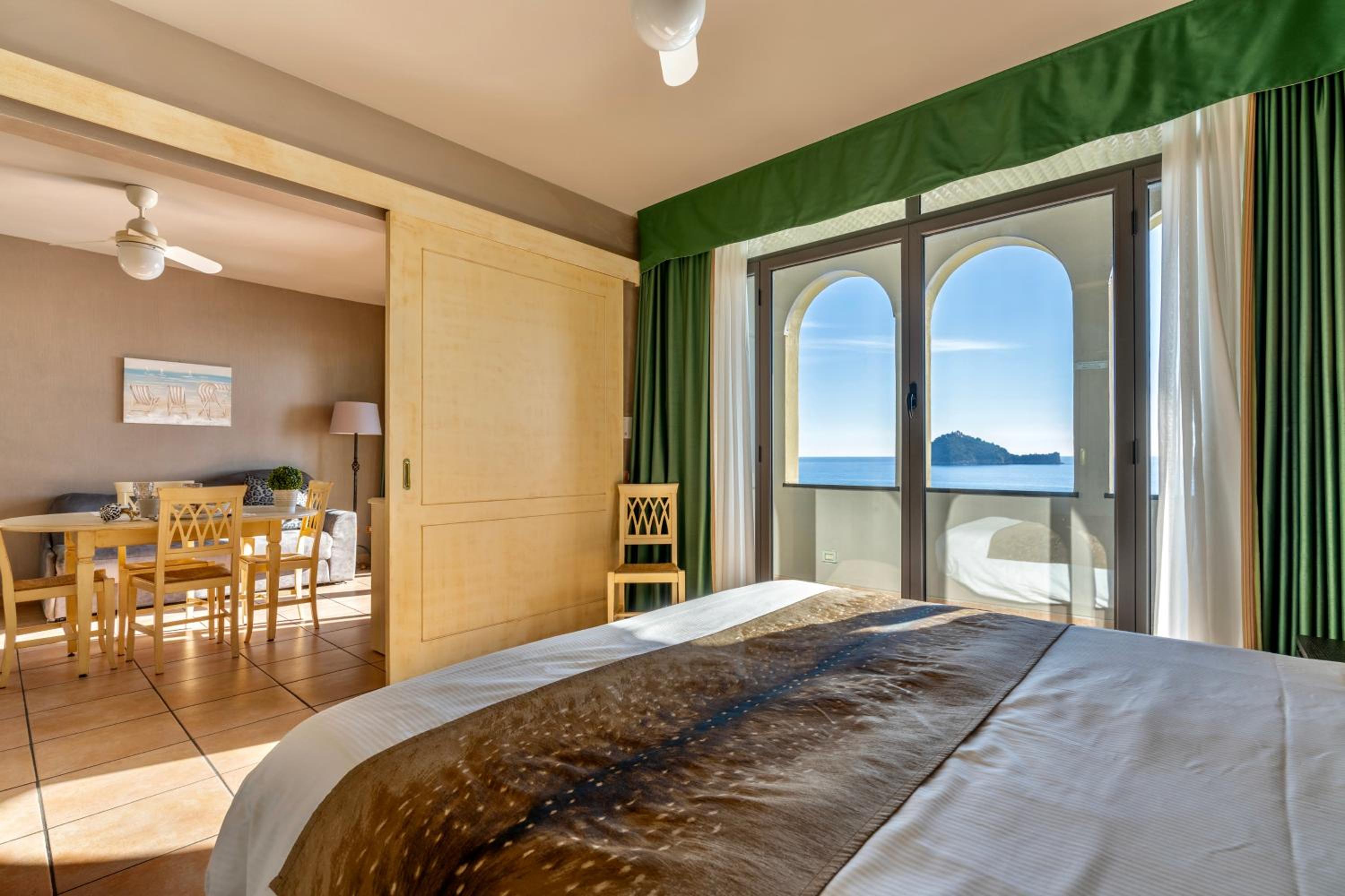 Two-Bedroom Apartment with Balcony and Terrace photo 1
