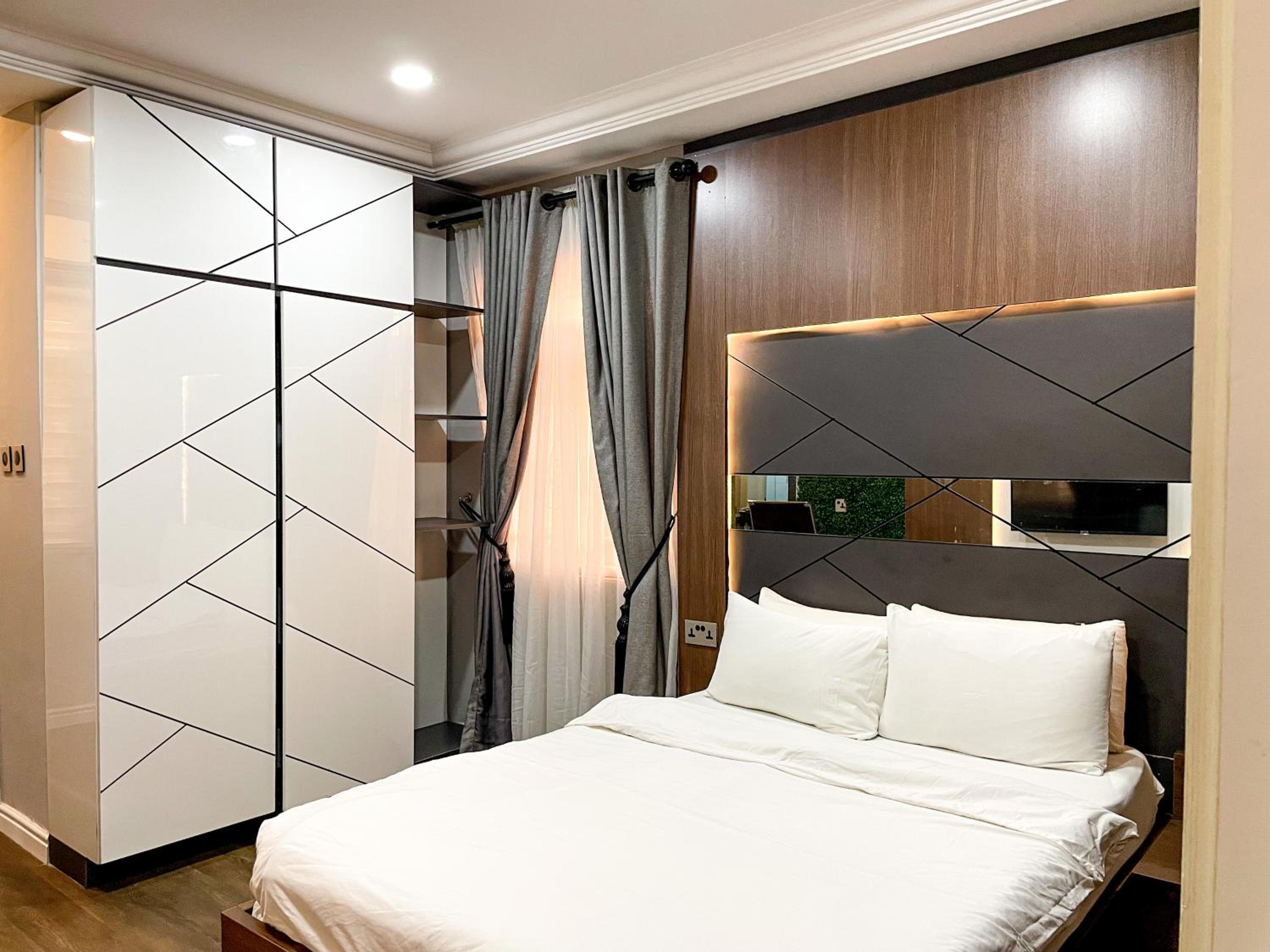 Standard Apartment