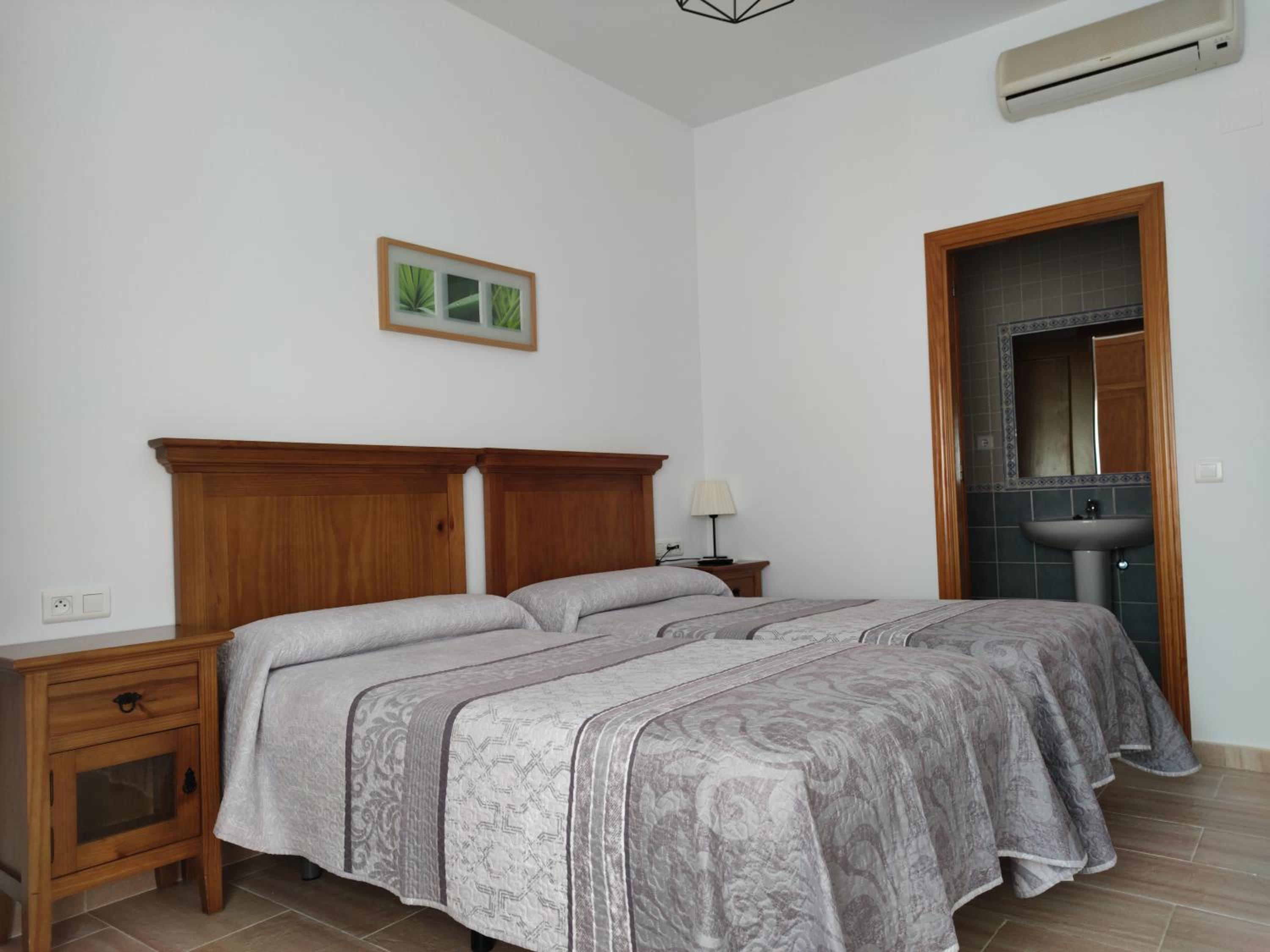 Double or Twin Room - Photo 1