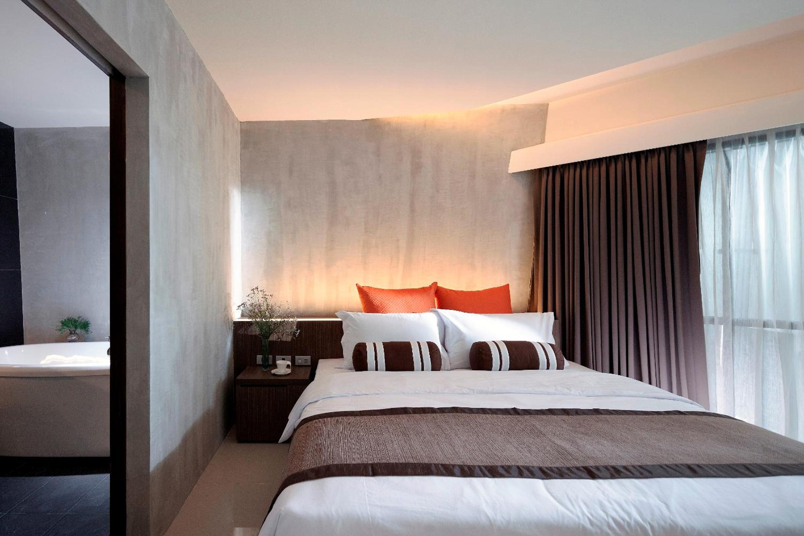 Executive Suite photo 3