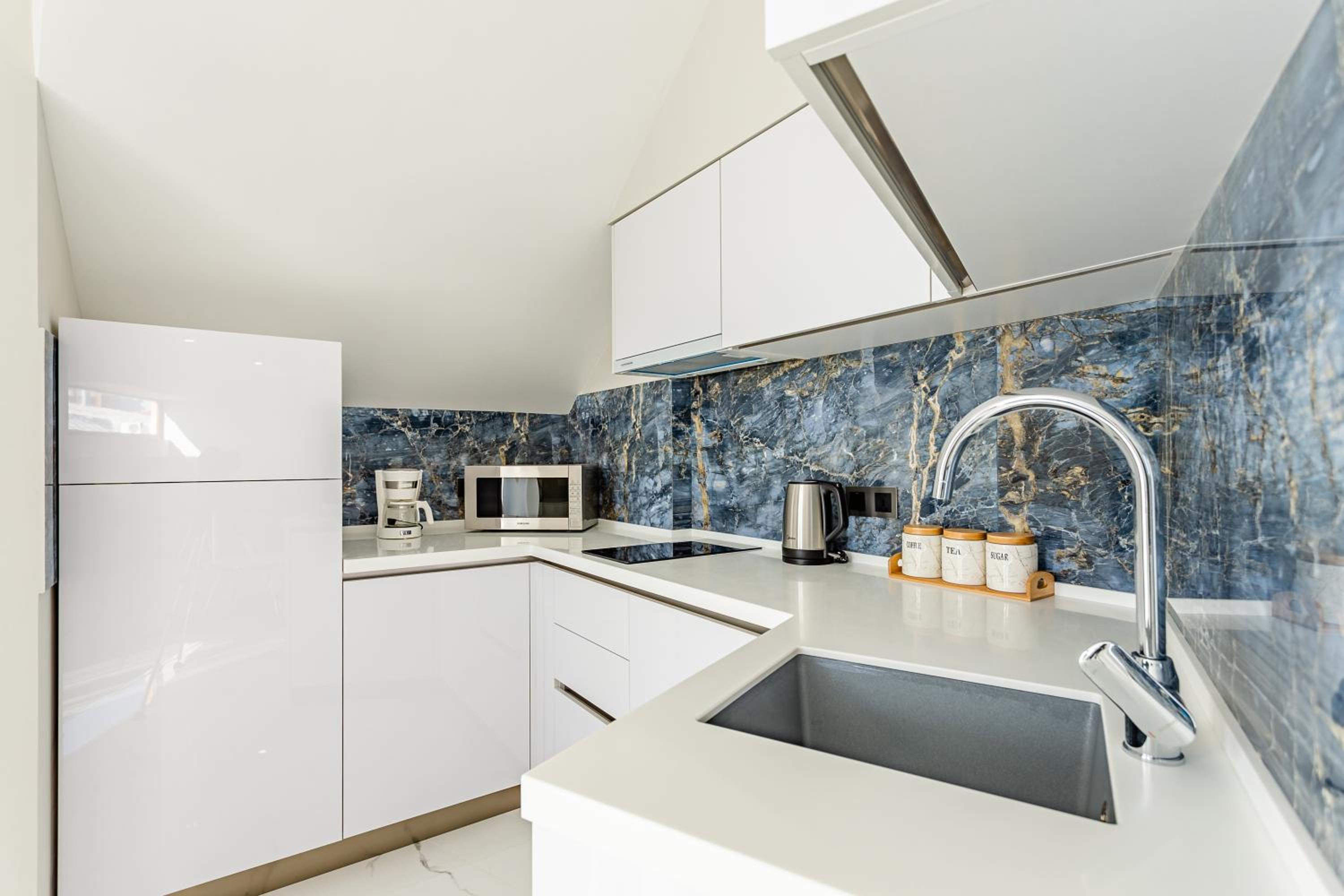 Penthouse Apartment photo 2
