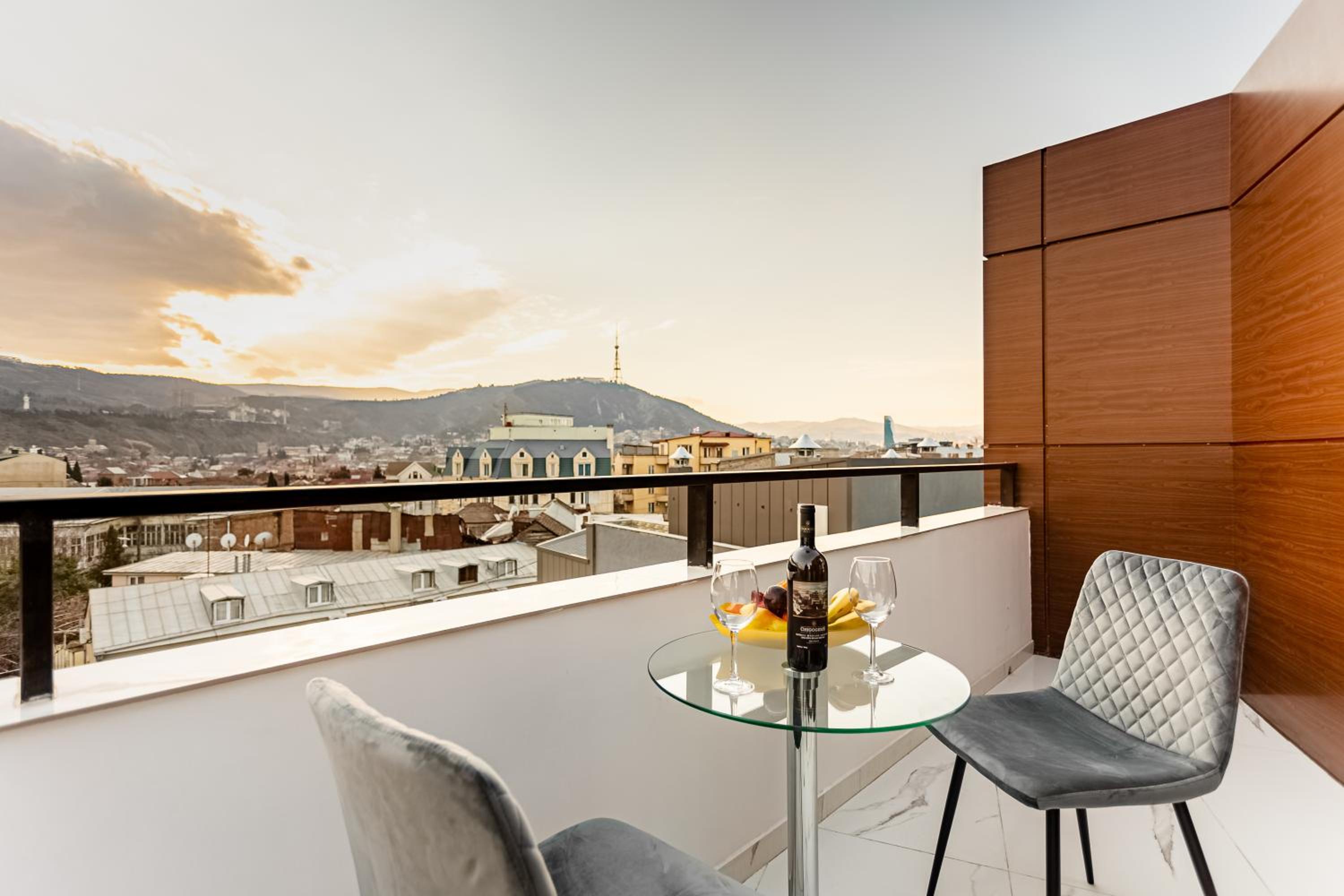 Penthouse Apartment photo 3