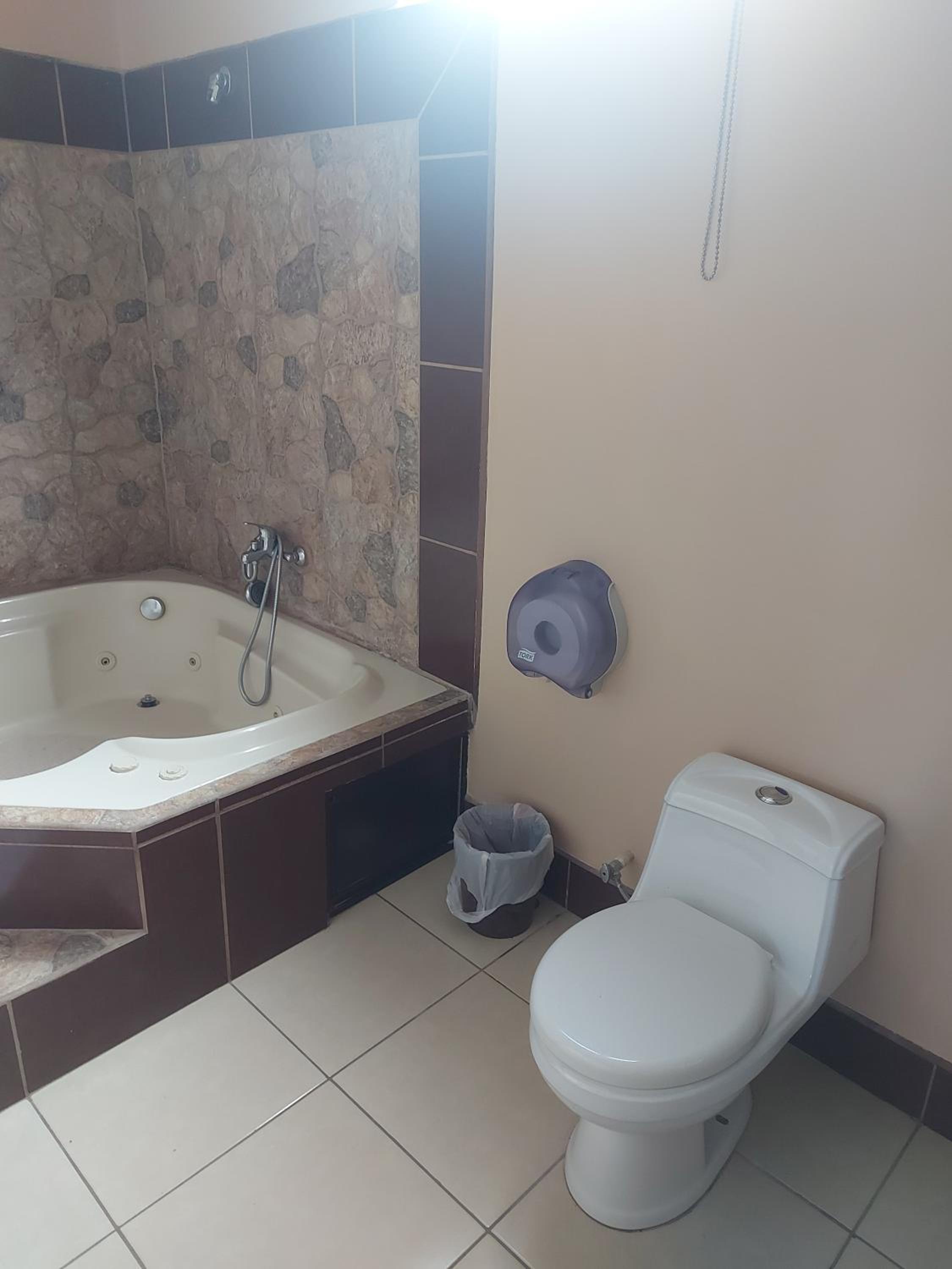 King Room with Spa Bath photo 2