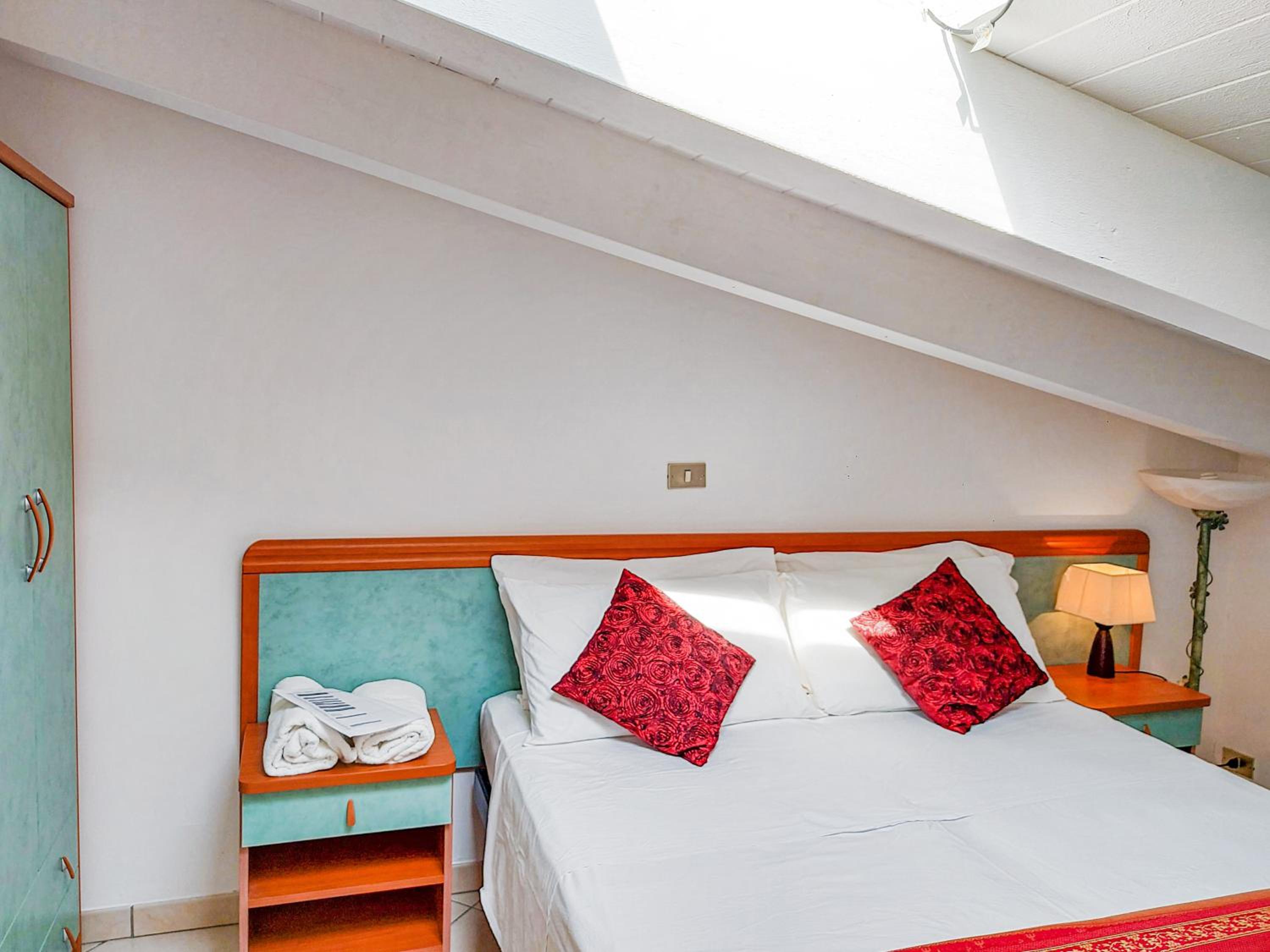 Small Double Room - Attic photo 1