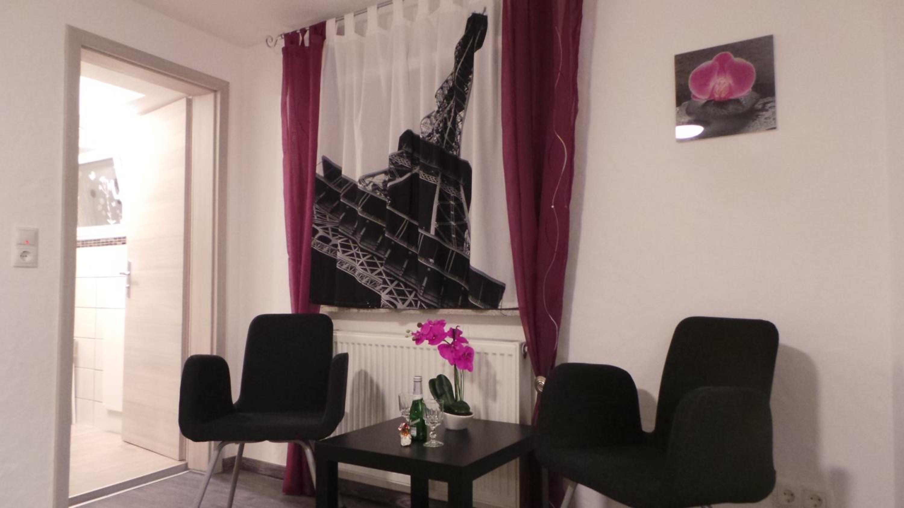 Double Room - Photo 5