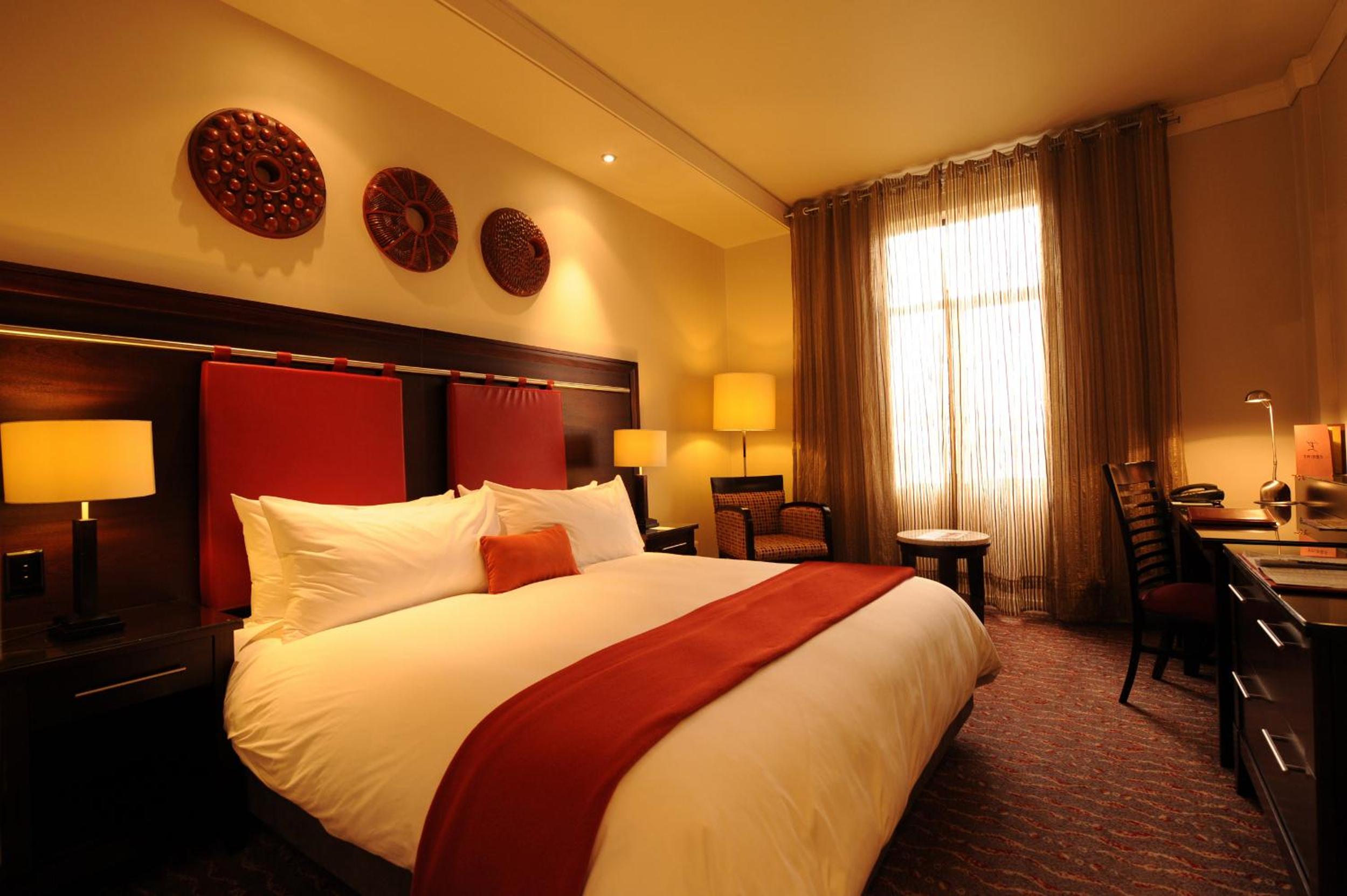 Superior King Room - Photo 3