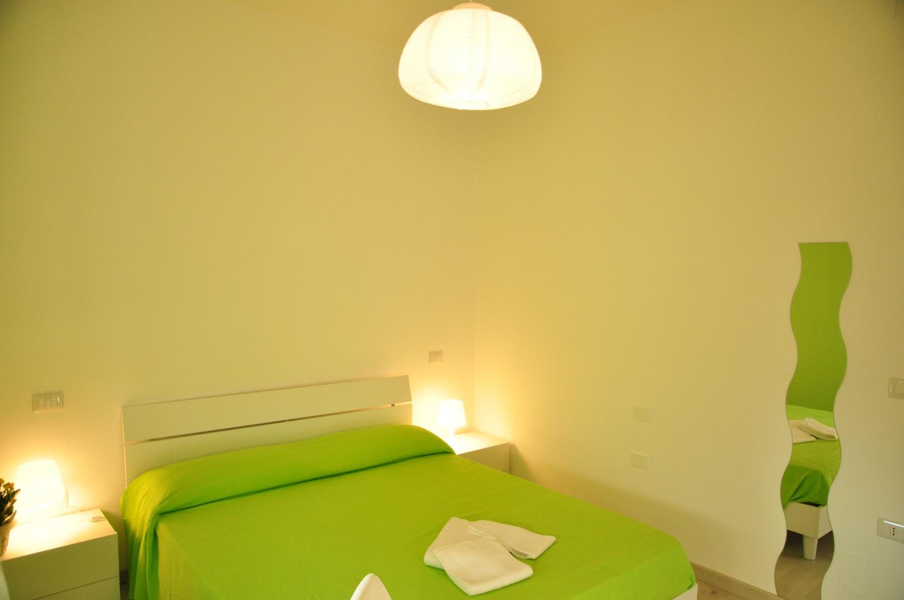 Double Room with Private Bathroom photo 3