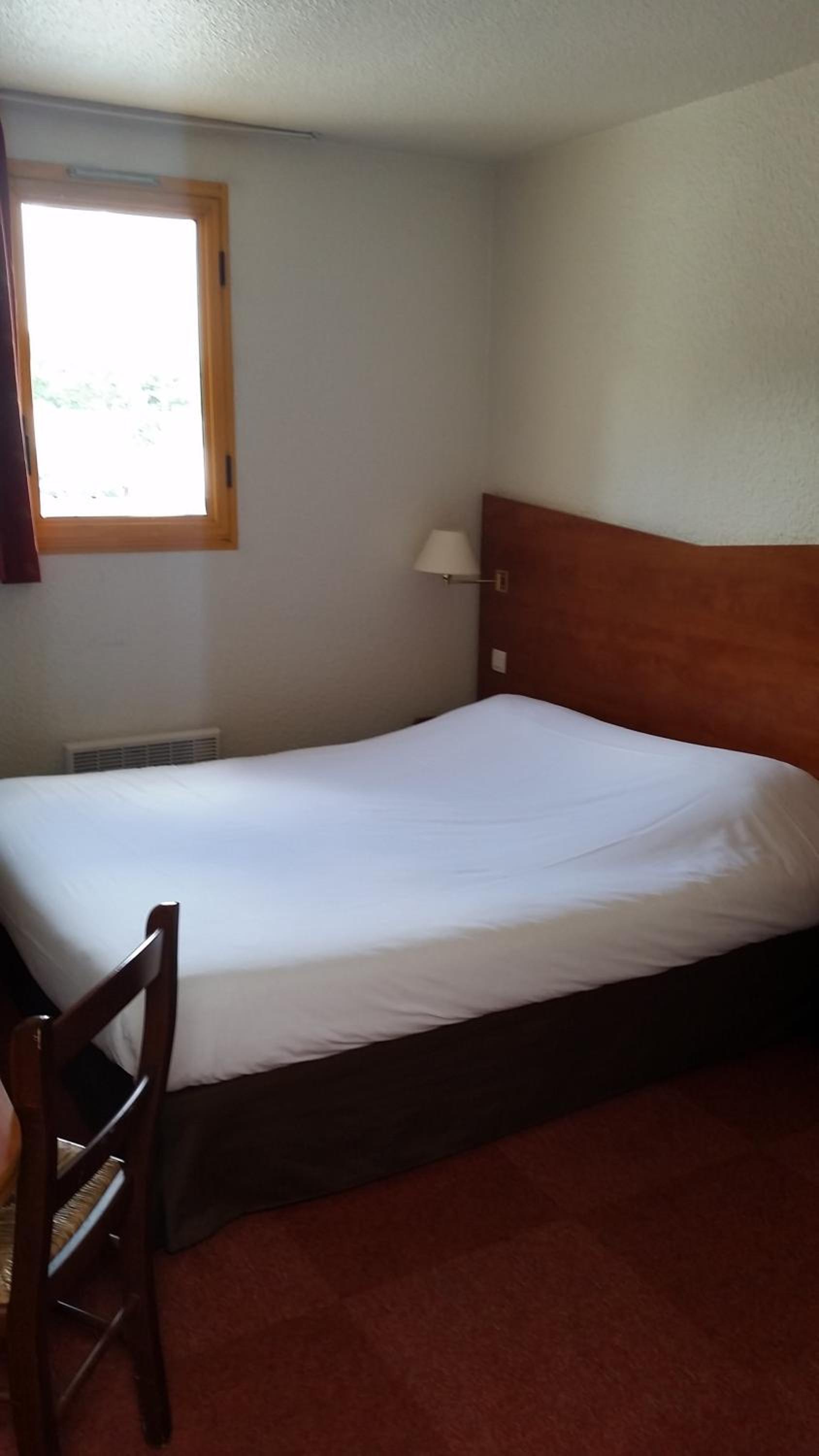 Double Room - Photo 8