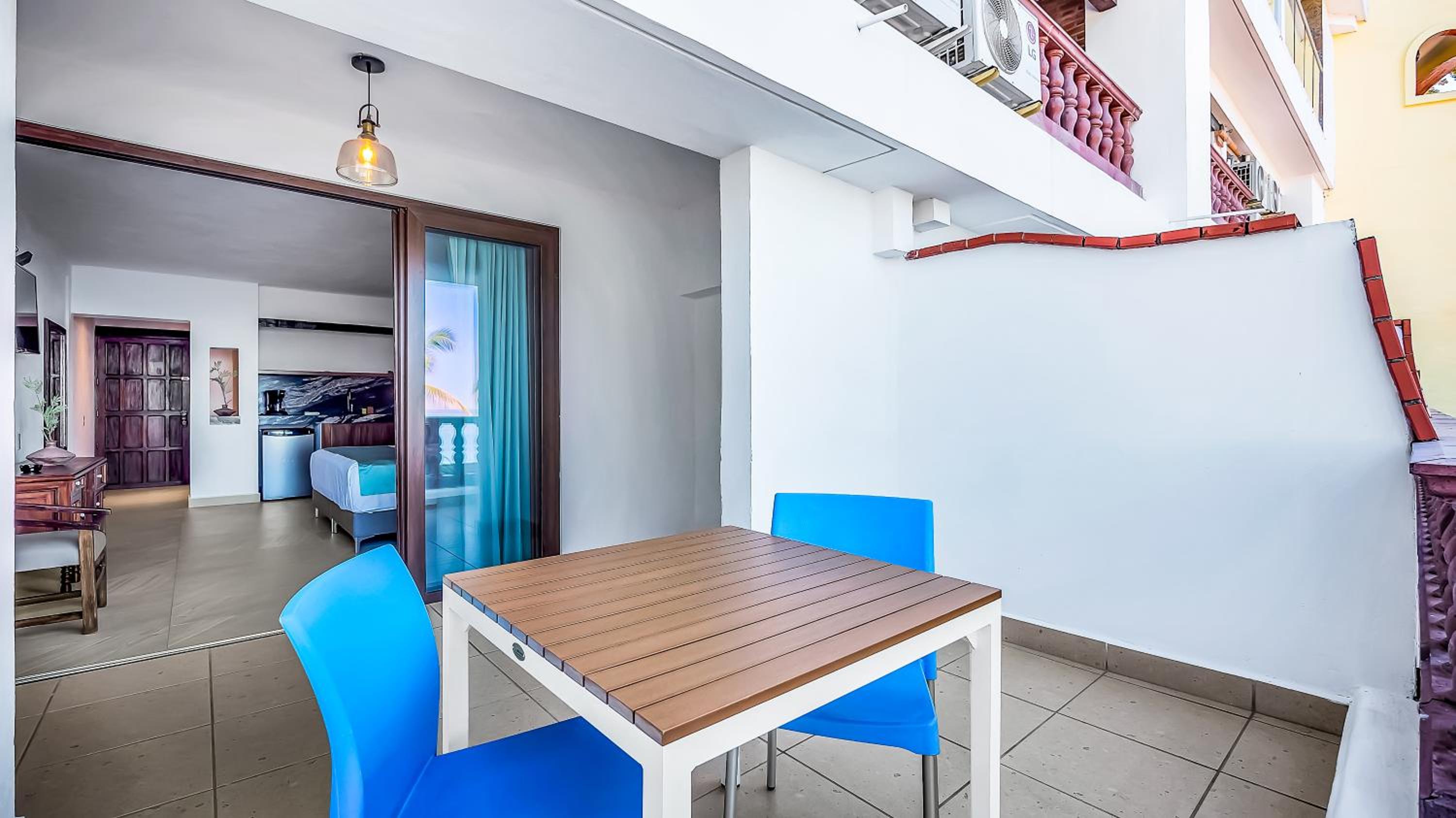 Studio with Terrace - Photo 9
