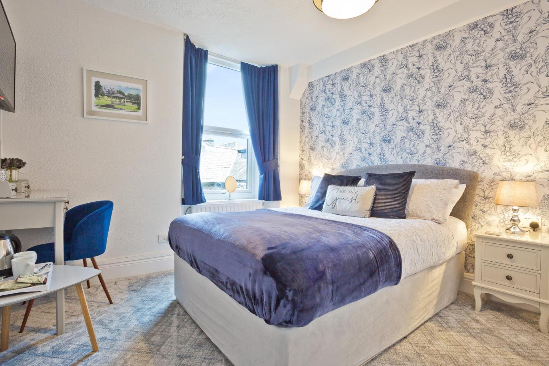 Small Double Room photo 1