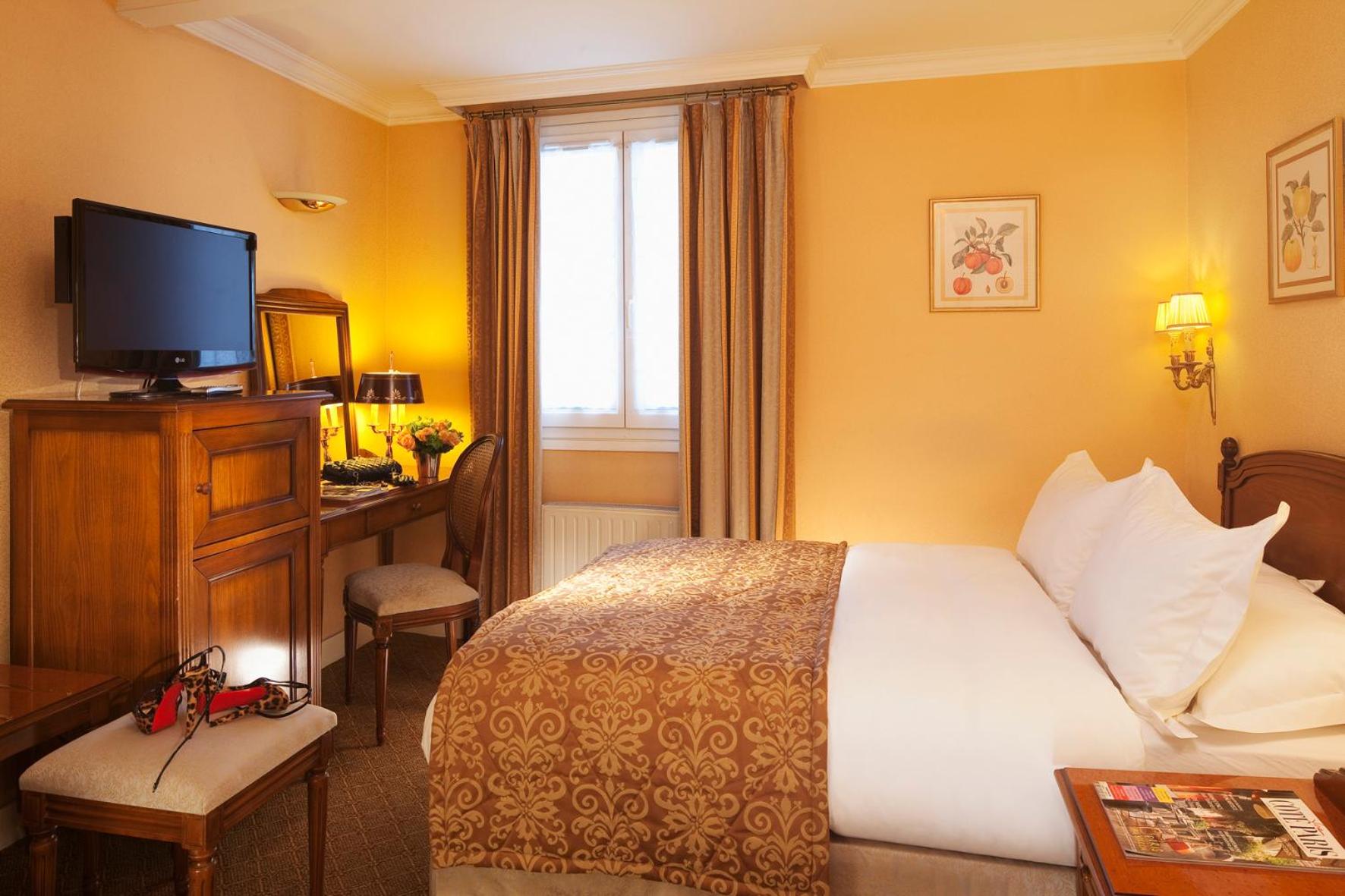 Small Classic Double Room photo 1
