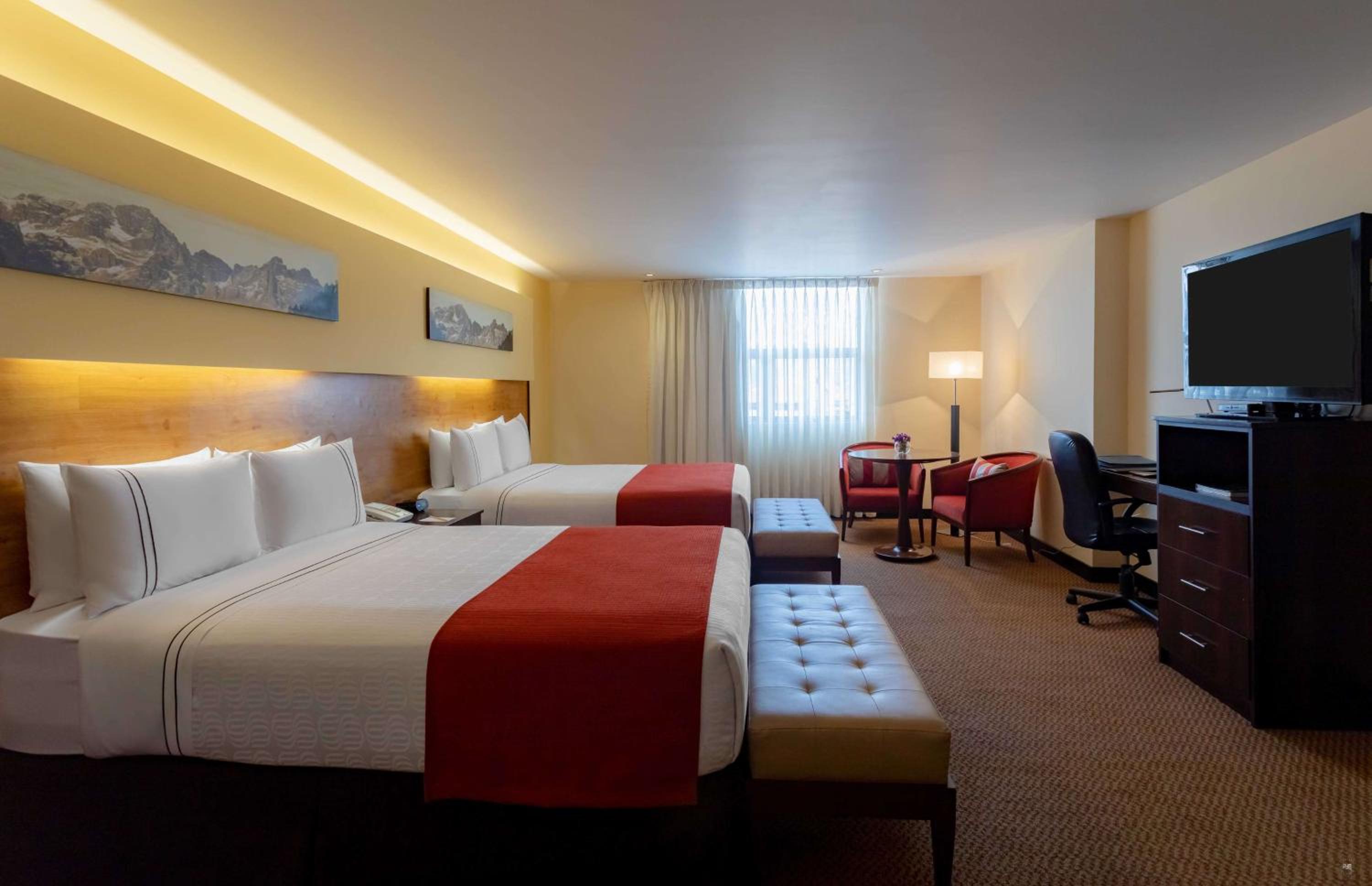 Executive Twin Room with Two Double Beds