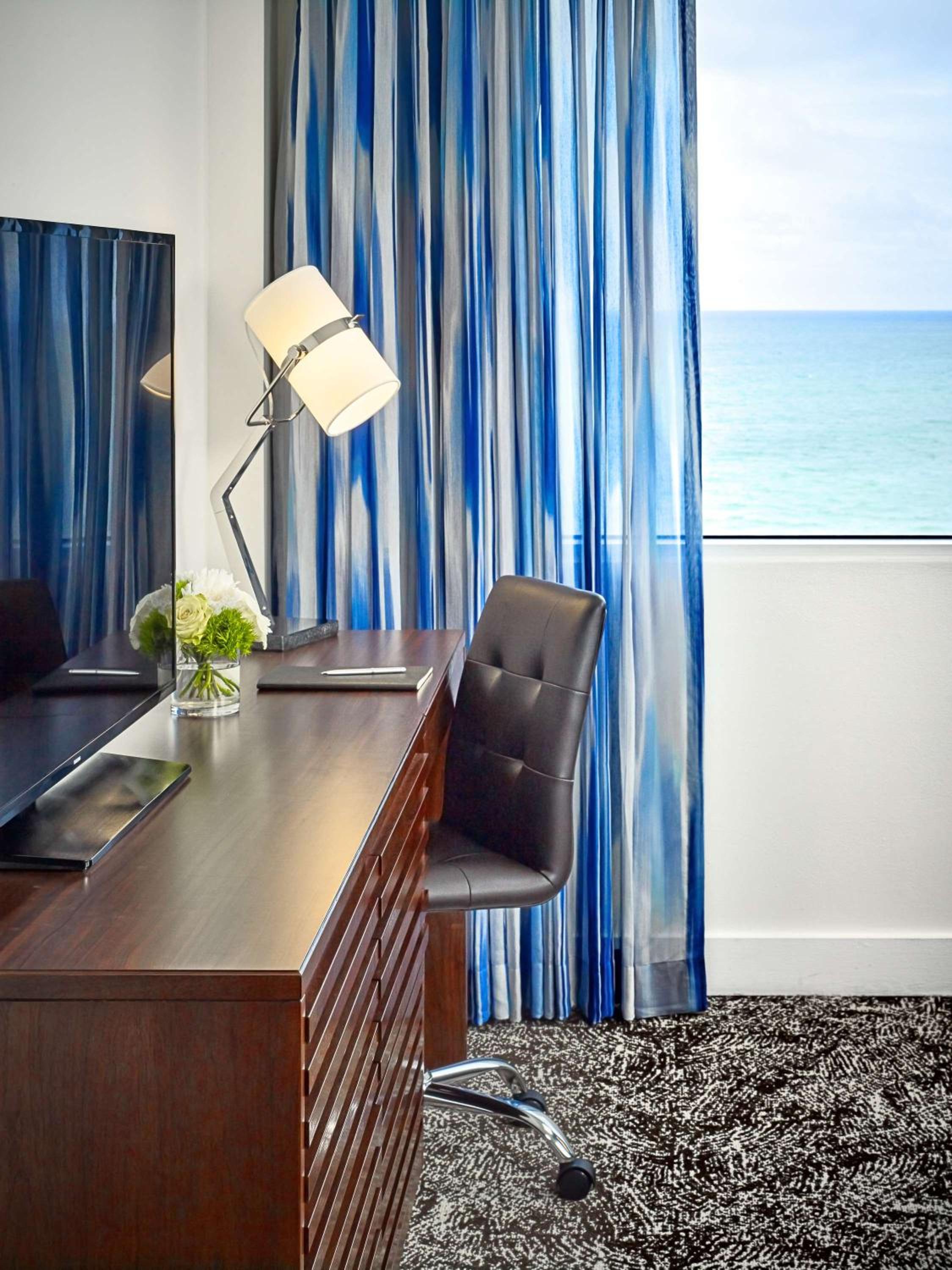 Superior Deluxe Two Doubles with Ocean View photo 3
