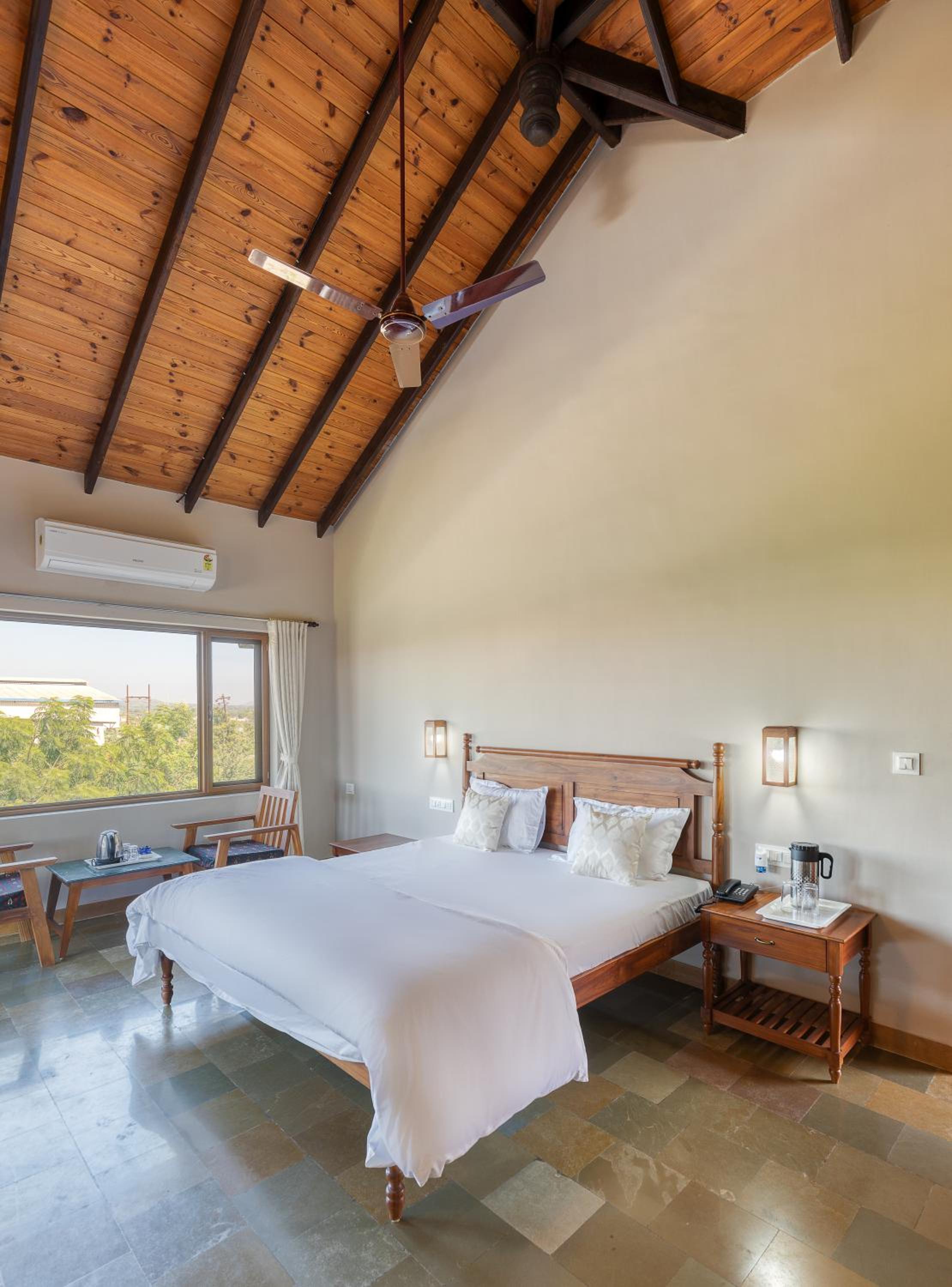 Suite with Garden View photo 1