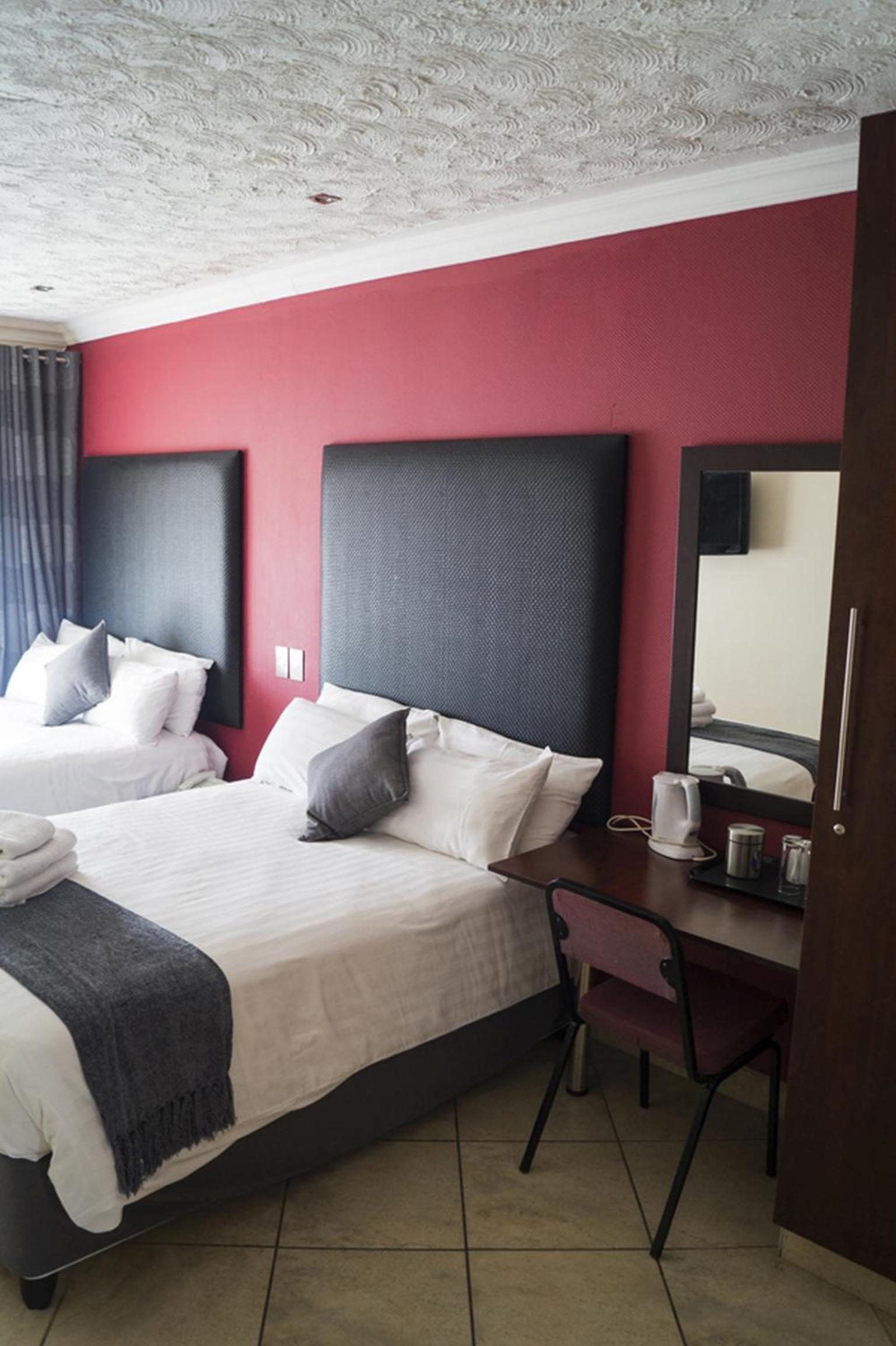 Deluxe Double Room - Photo 6