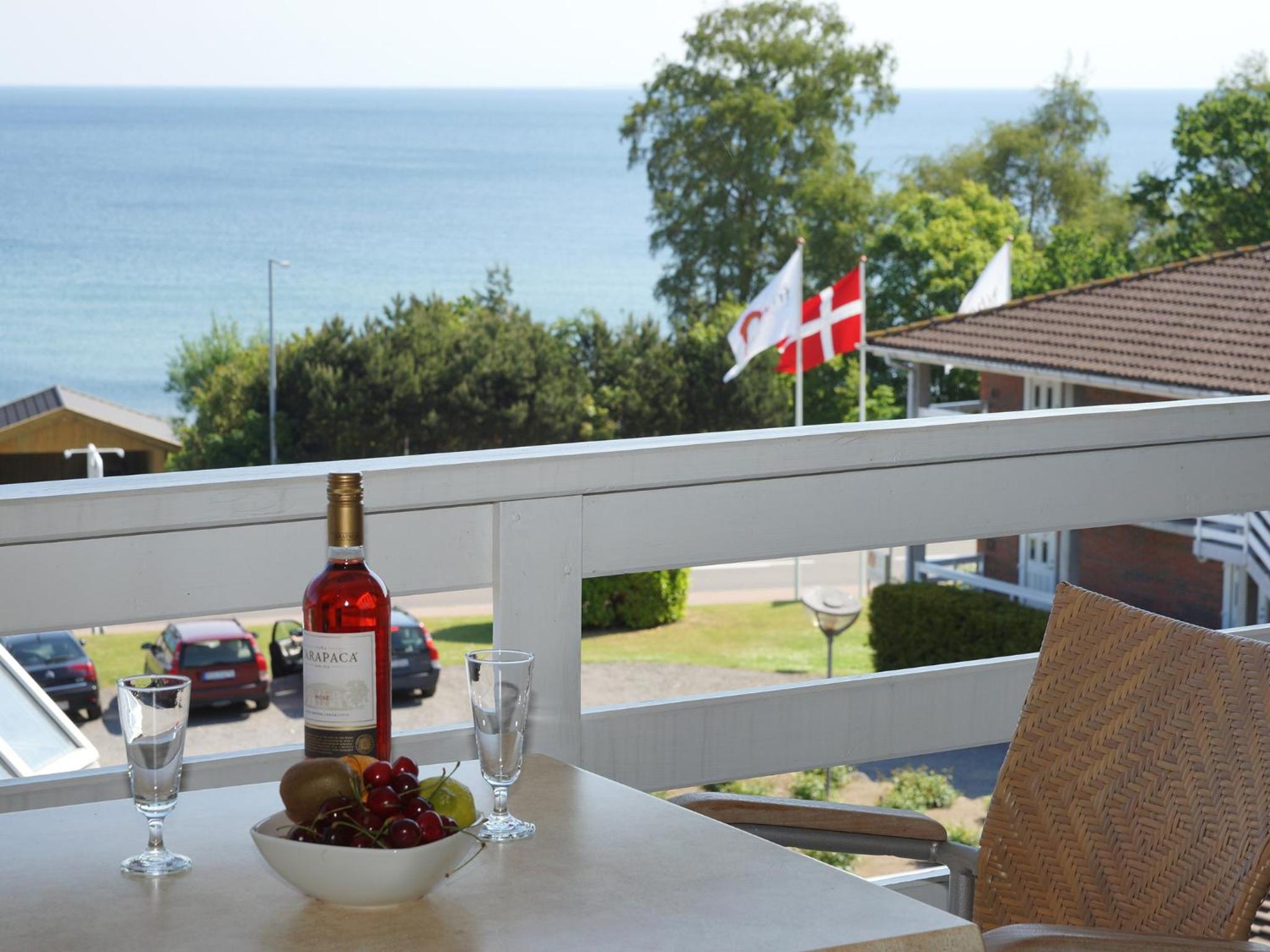 Double Room with Sea View - Photo 7