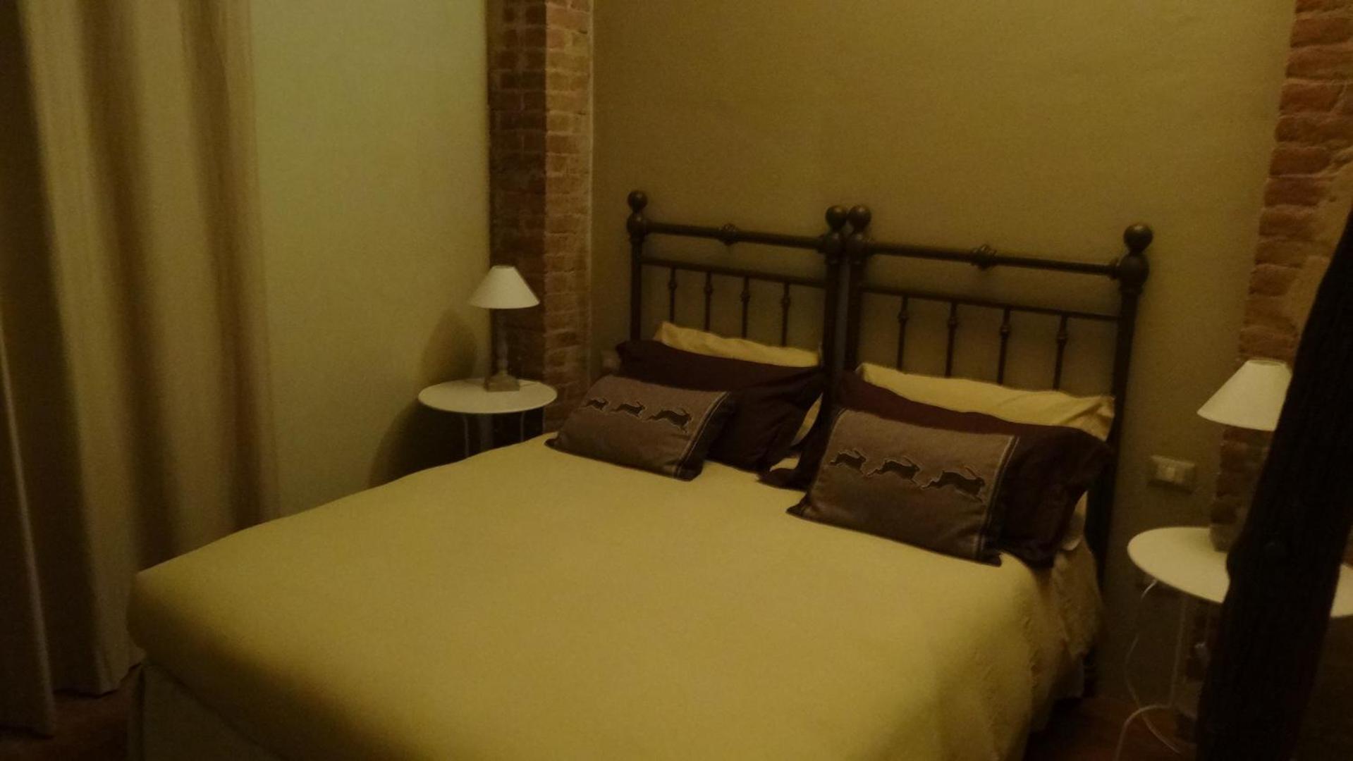 Double Room - Photo 11