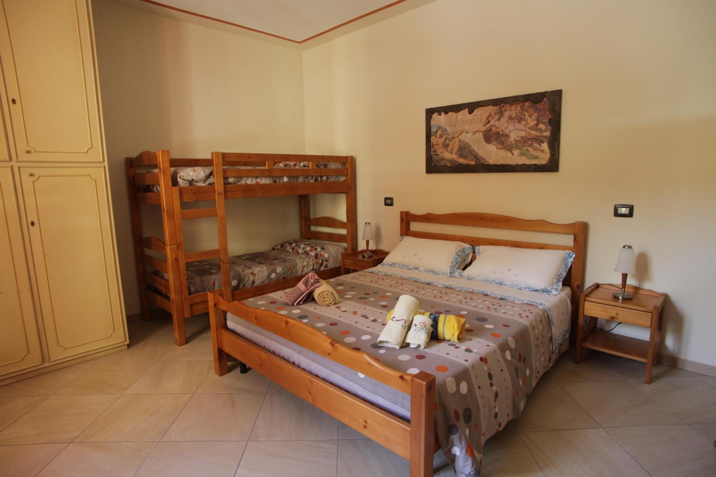 Double Room with Extra Bed photo 1
