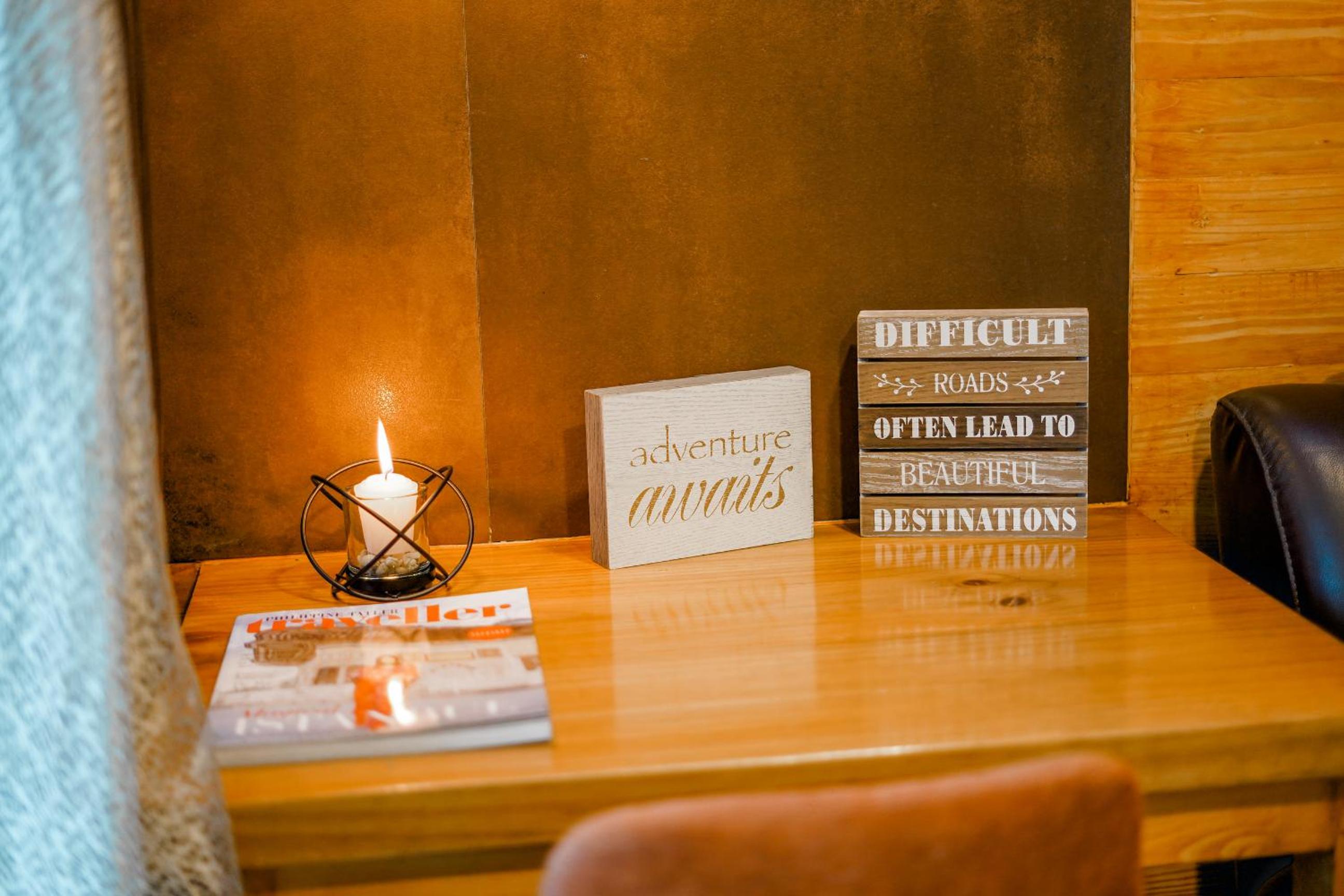 Loft Suite - Photo 14