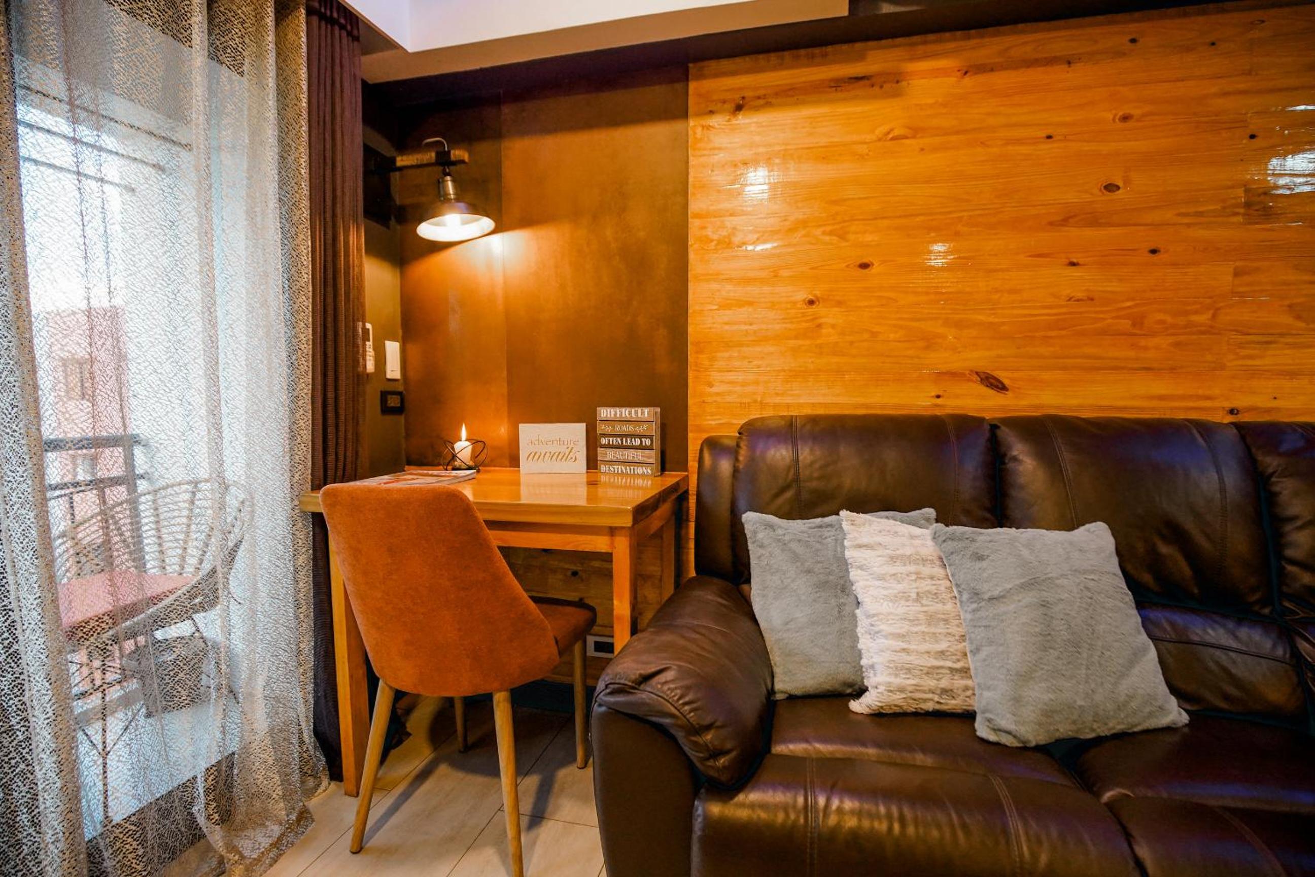 Loft Suite - Photo 26