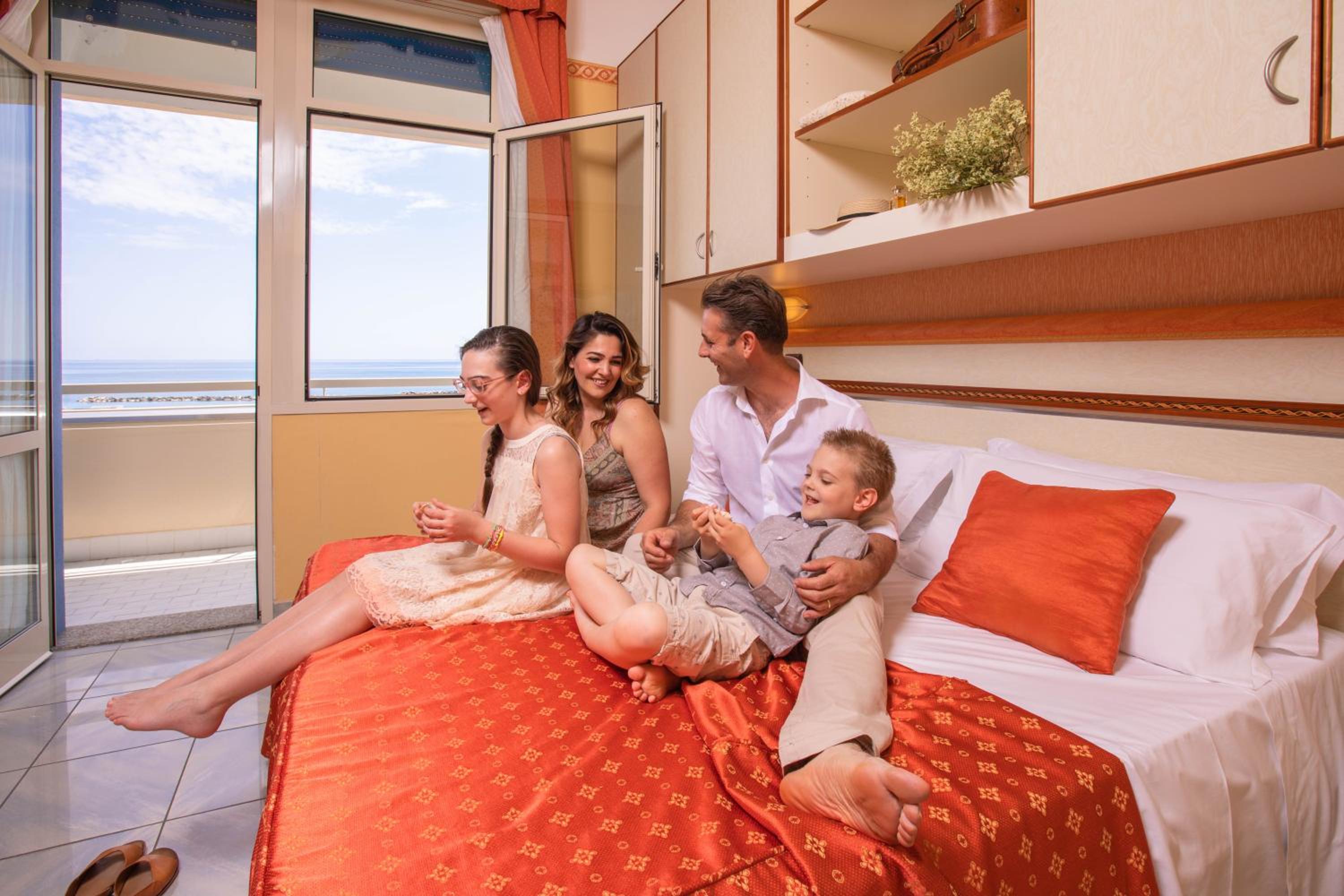Double or Twin Room with Sea View