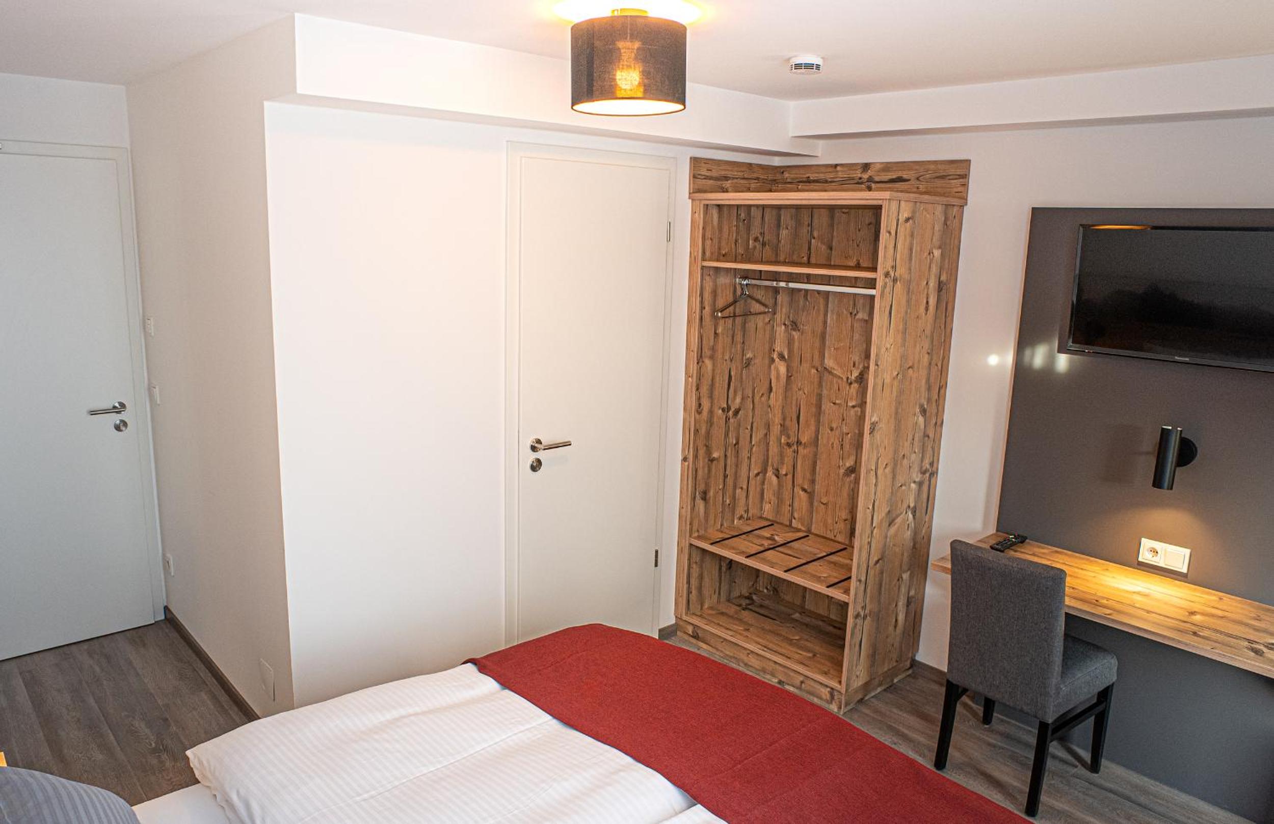 Double Room with Balcony photo 3
