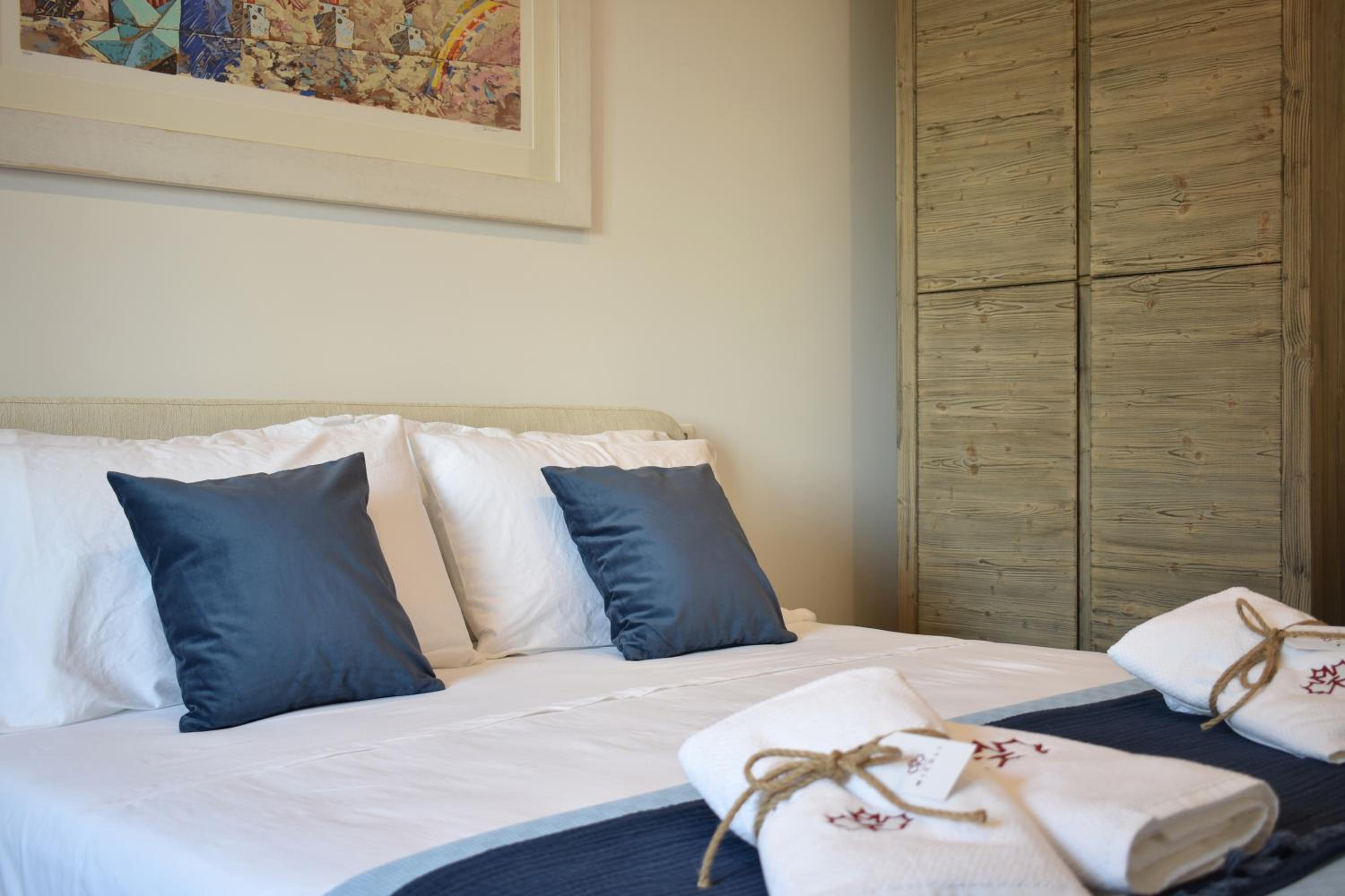 Double Room - Photo 3
