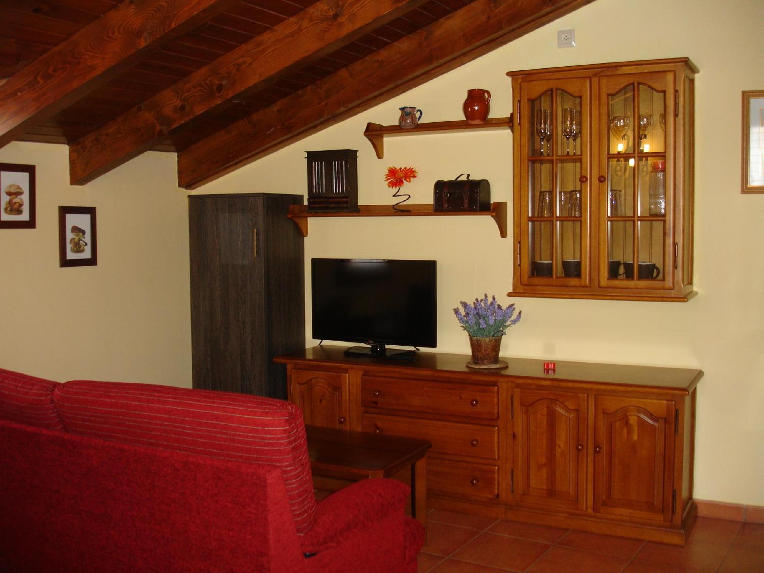 Apartment 2 photo 2