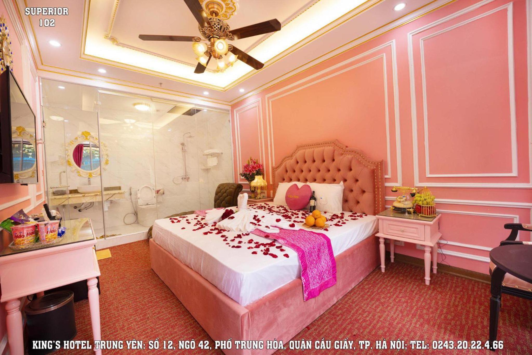 Superior King Room