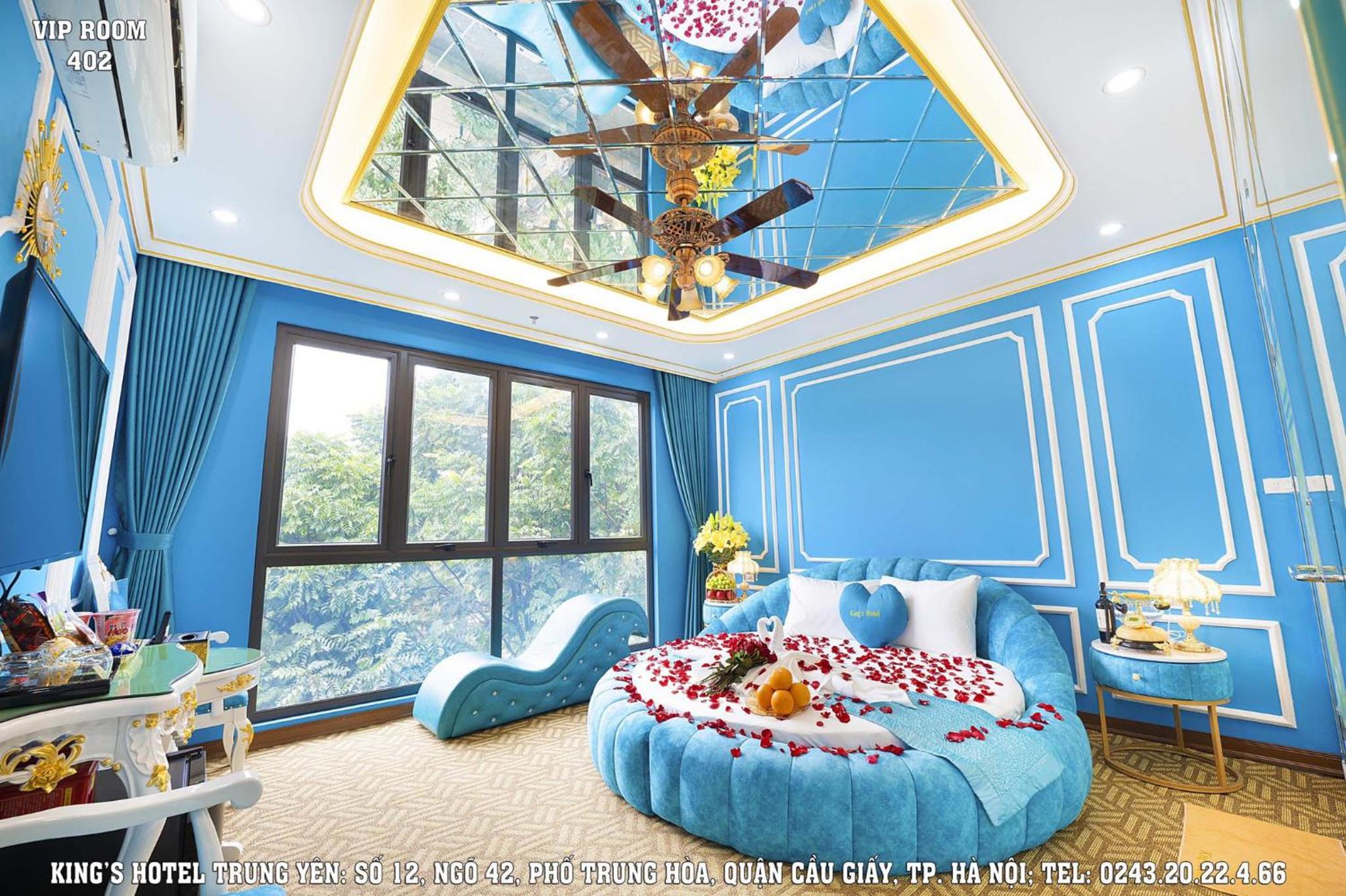 King Room with Lake View