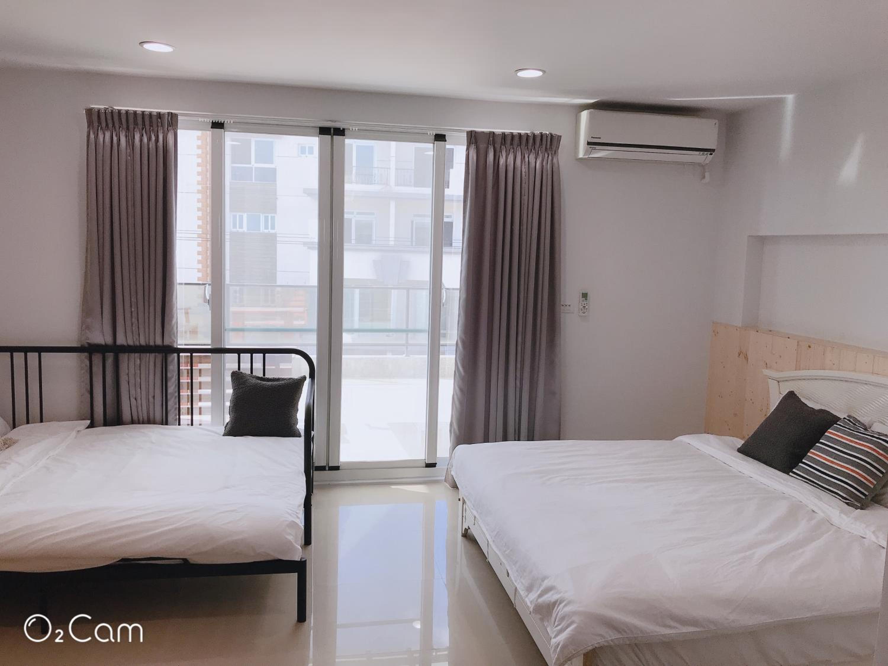 Twin Room with Terrace photo 2