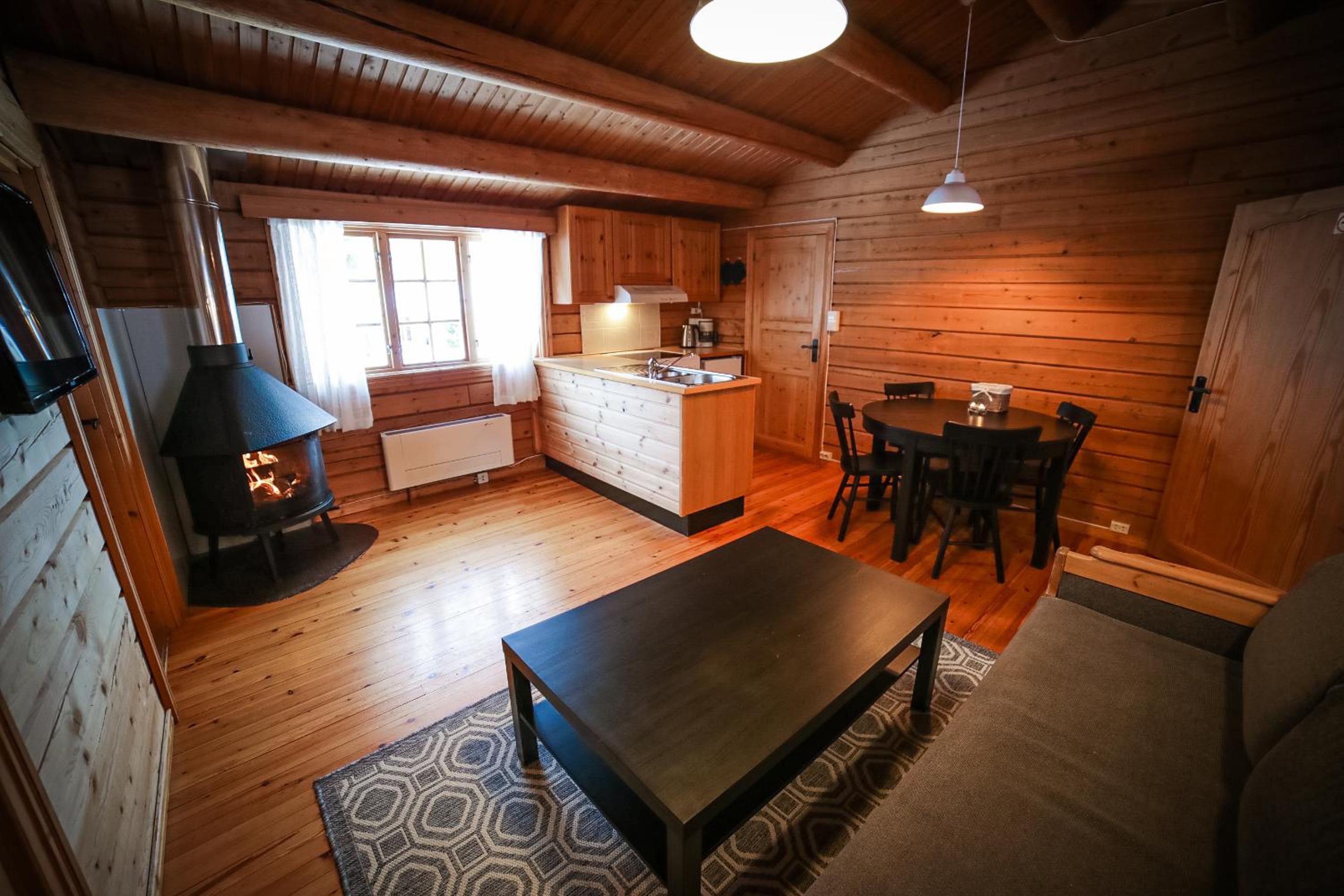 Two-Bedroom Cottage - Photo 1
