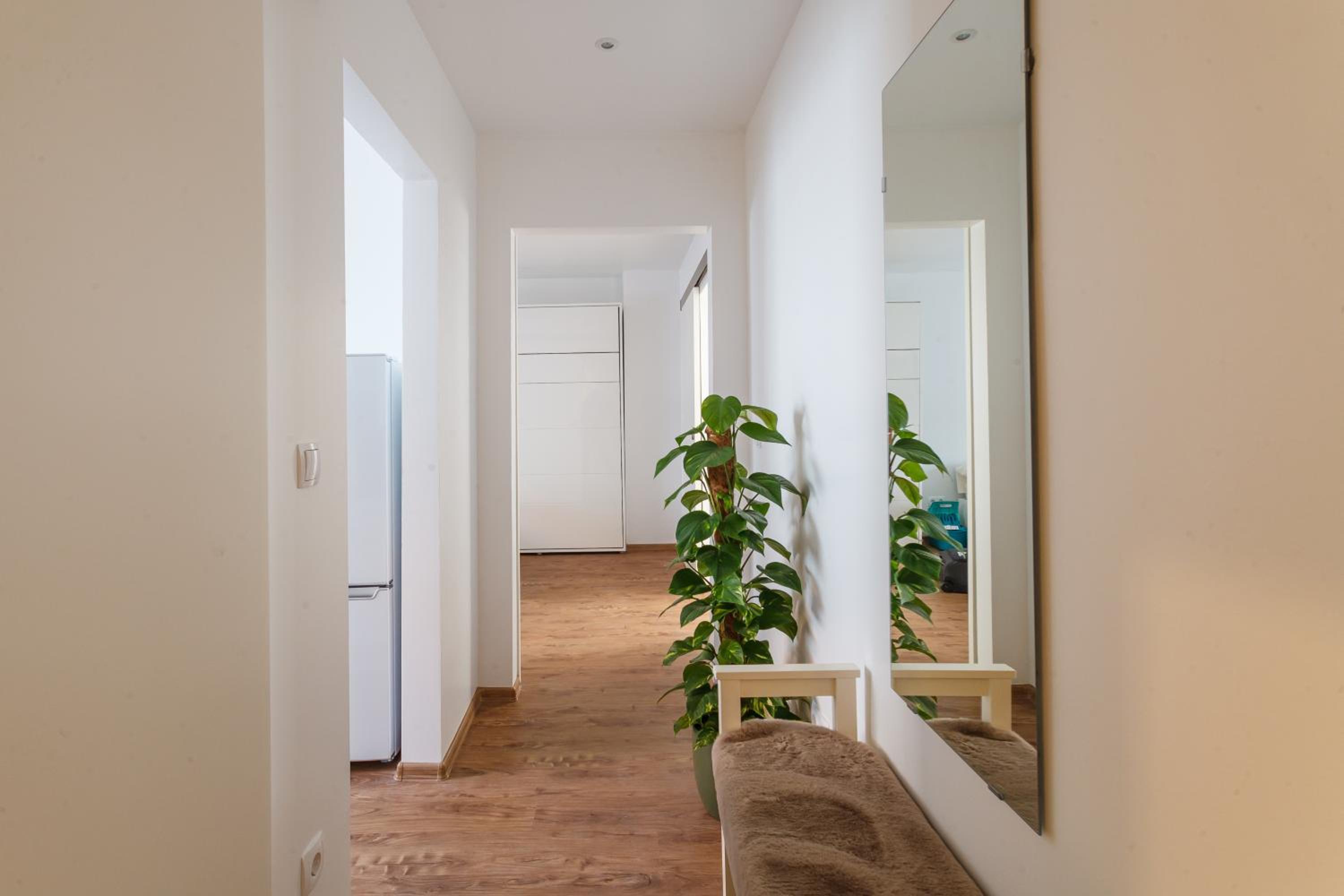 One-Bedroom Apartment - Photo 13