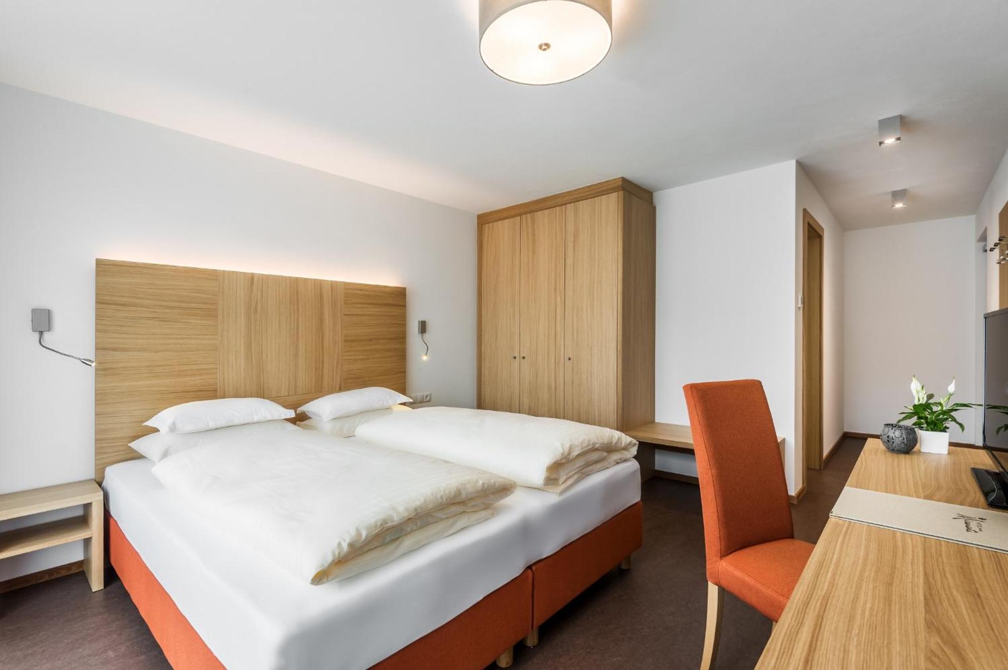 Double or Twin Room with Balcony