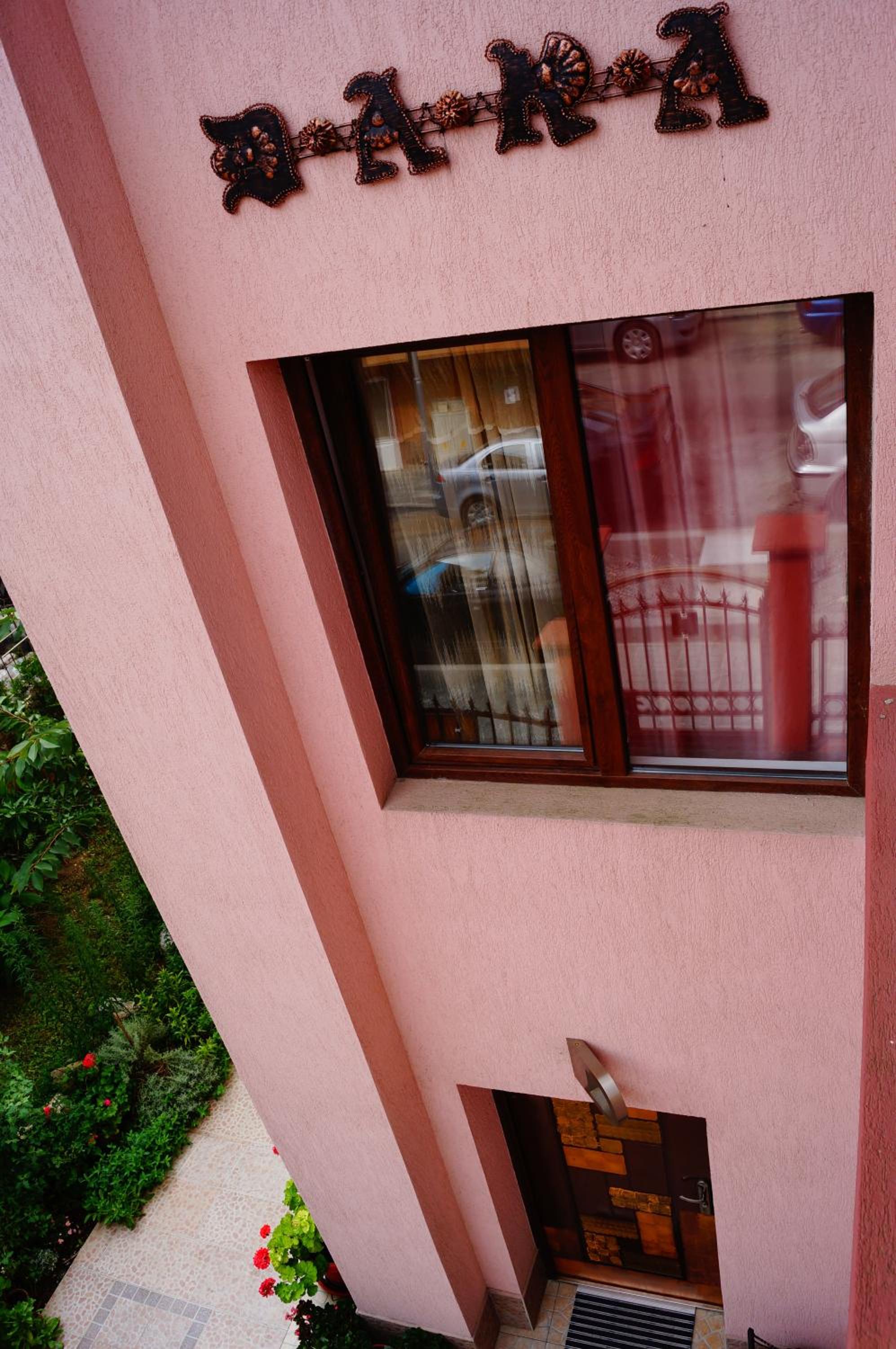 Two-Bedroom Suite with Balcony photo 2