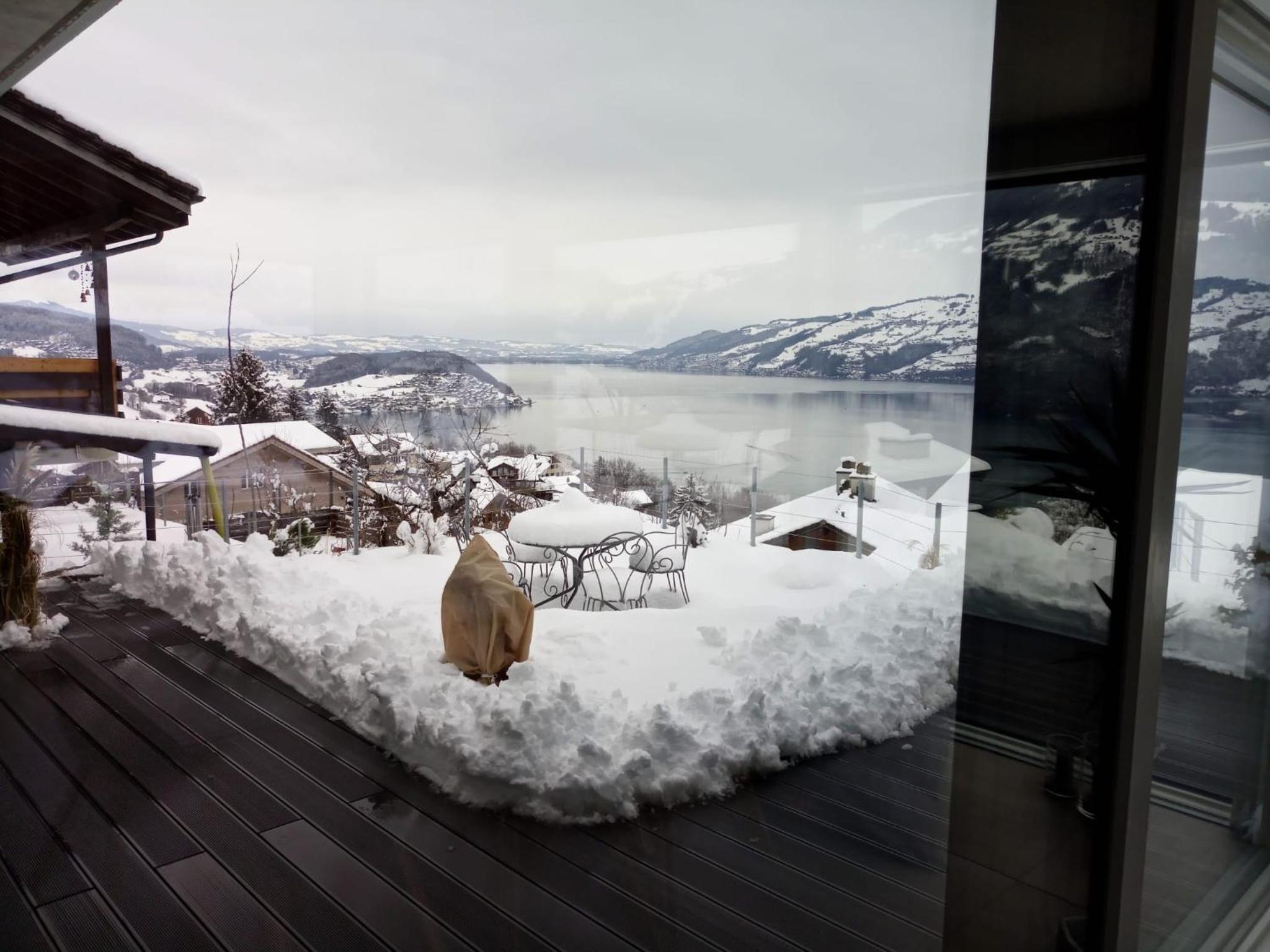 Apartment with Lake View photo 3