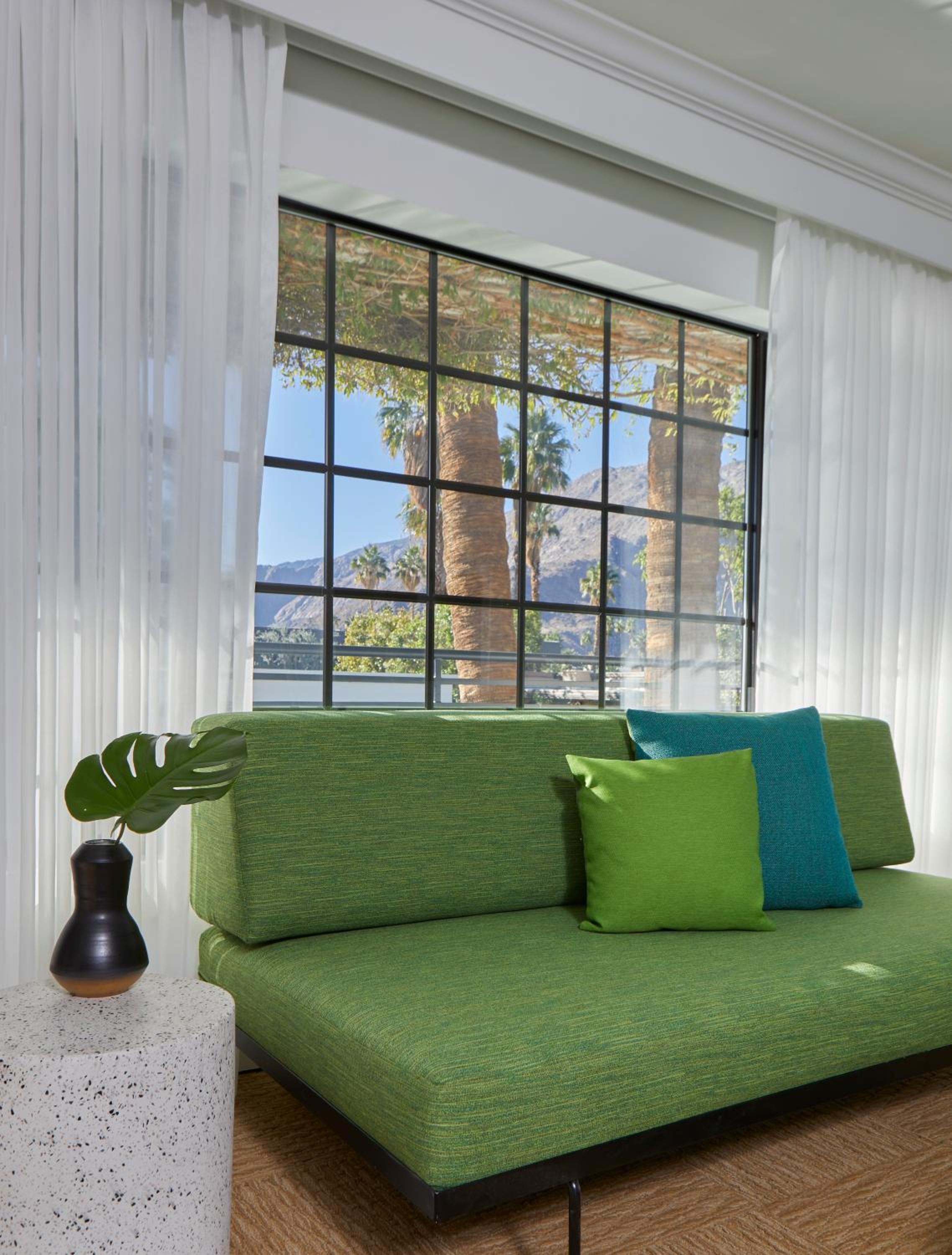 Poolside Room photo 2